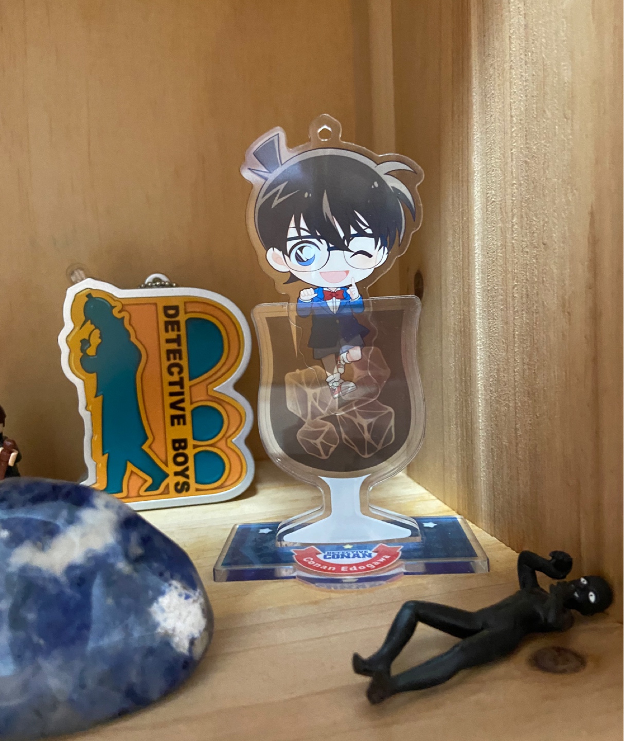 코난