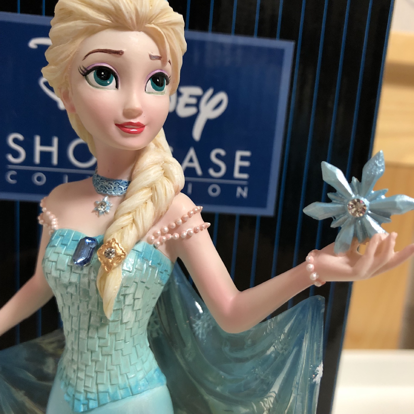 ❄ Disney Showcase collection ELSA ❄