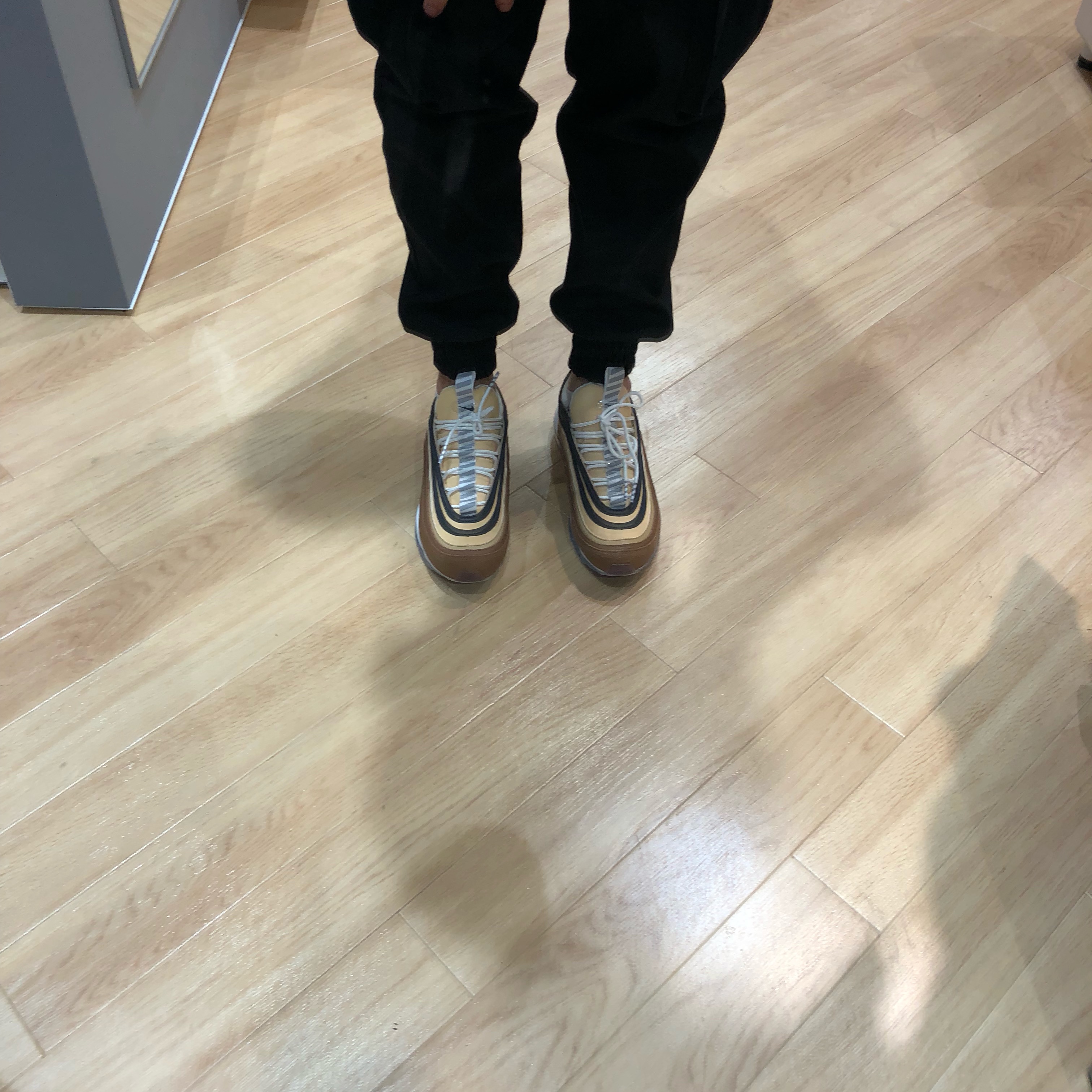 NIKE AIR MAX 97