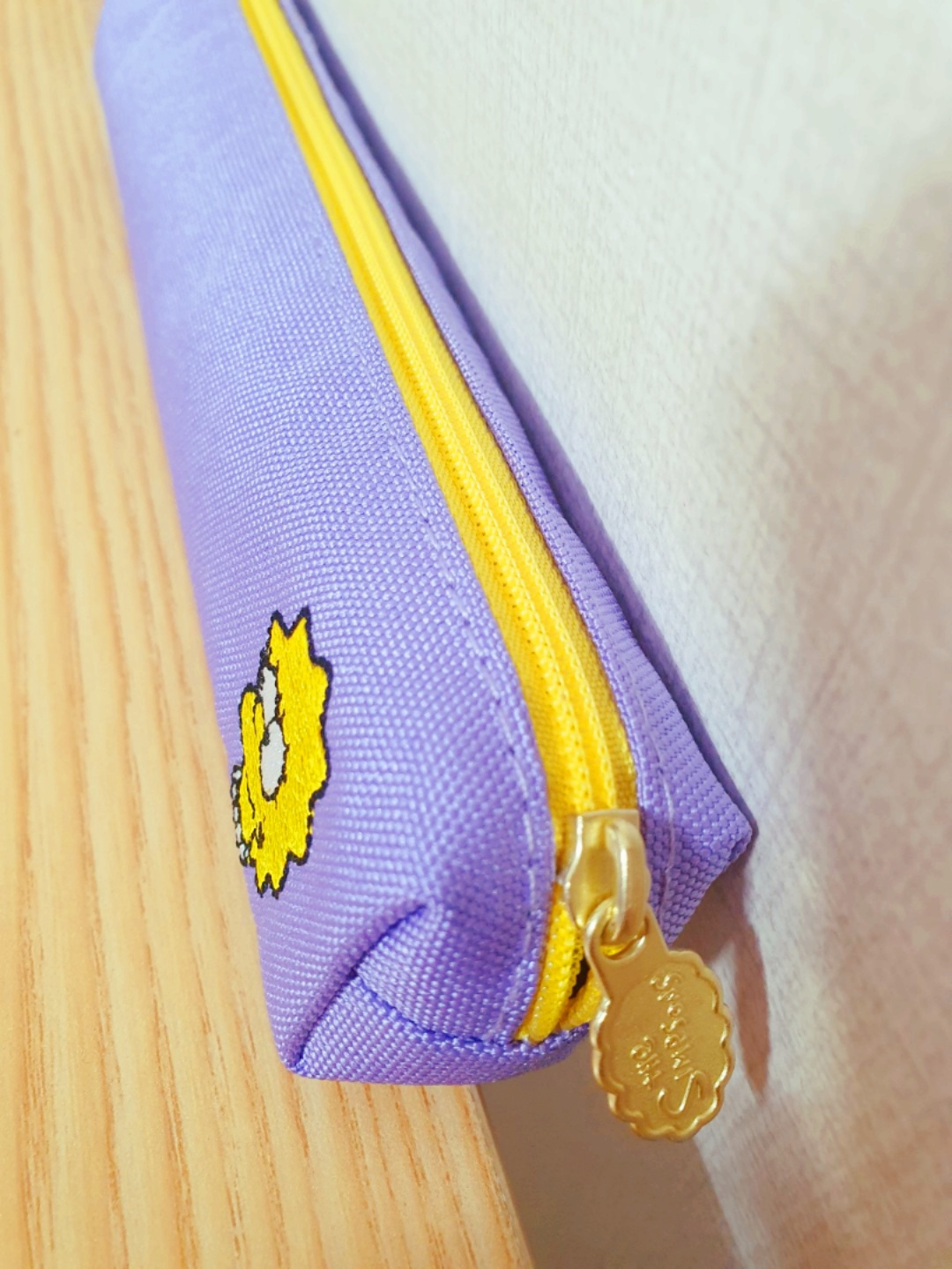 리사심슨 필통