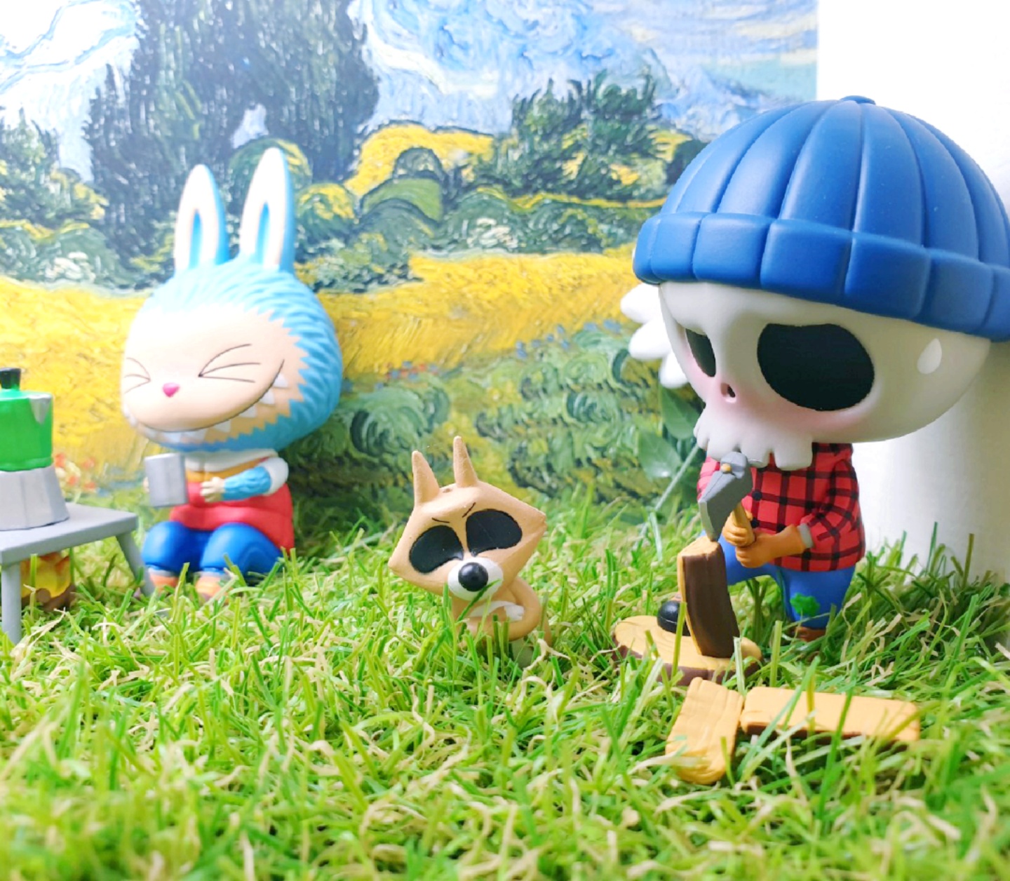 Labubu Camping