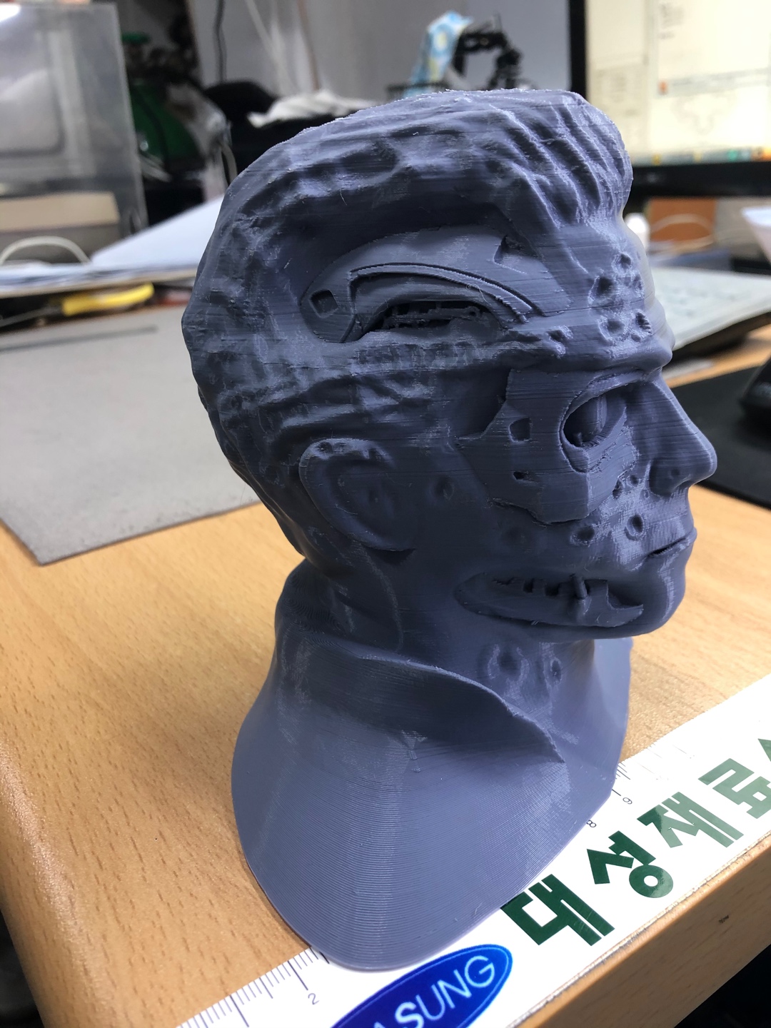 T-800