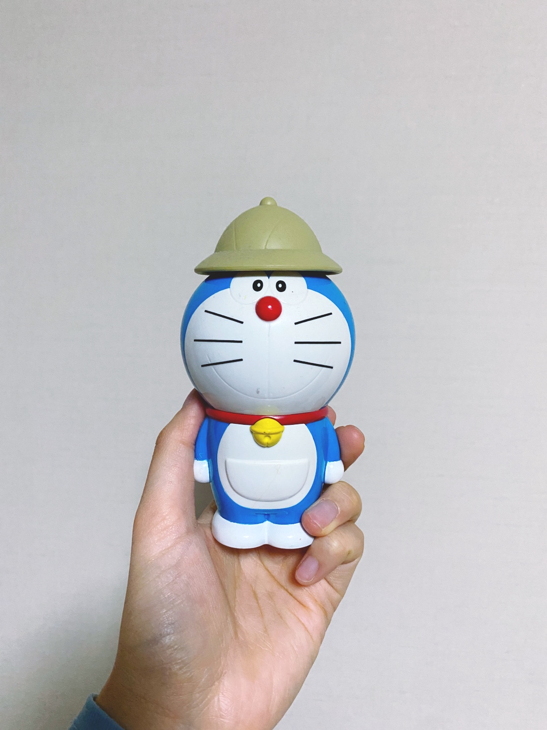 도라에몽 물병
