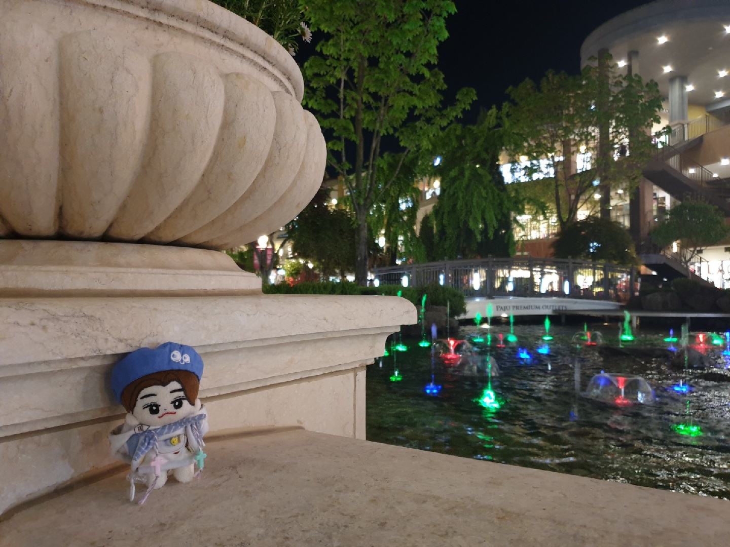 ⛲