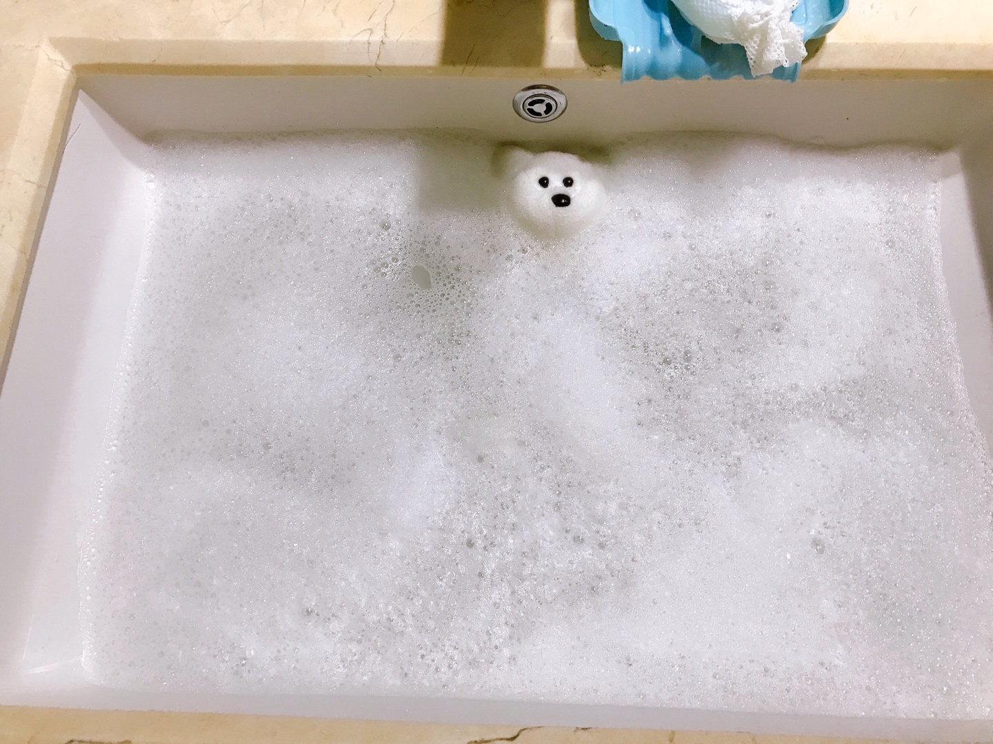 추우니까