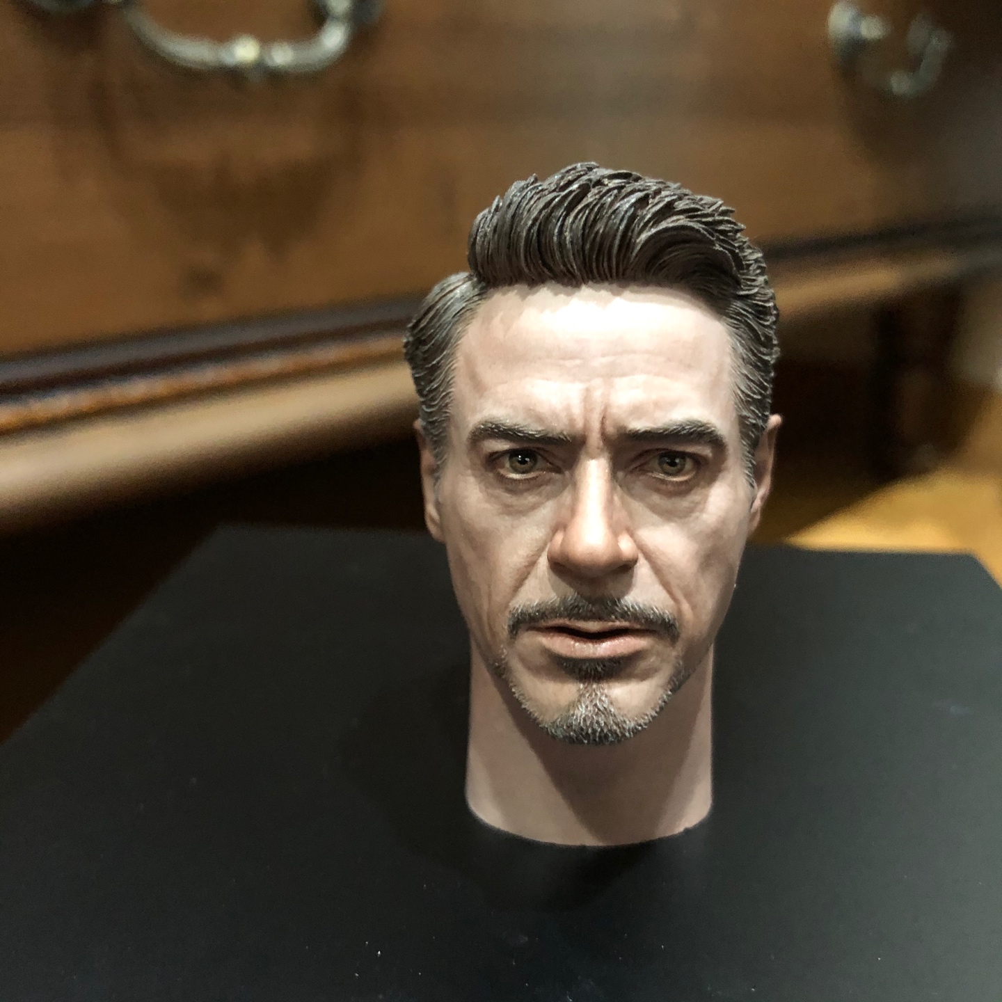 아끼는 작가작헤드 용&예Tony Stark☺️