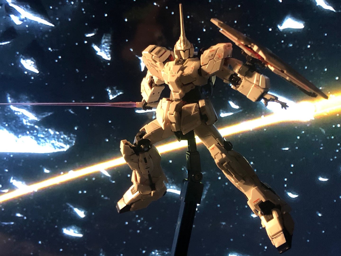 Rg 유니콘 건담