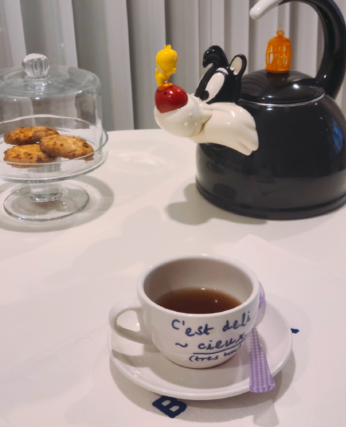 따땃한 차 한잔 🫖🍵