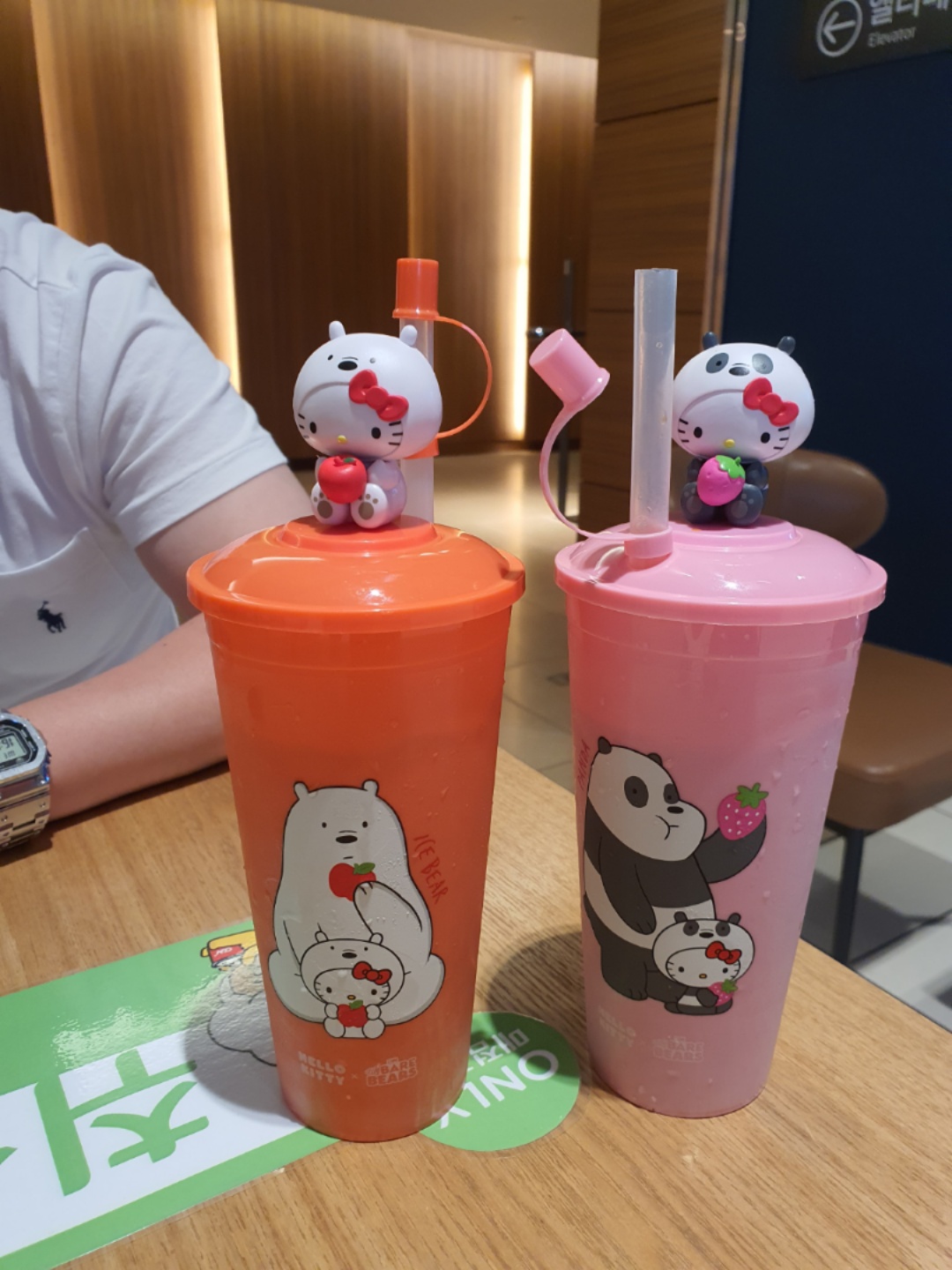 베어sX헬로키티콜라보😆💕
