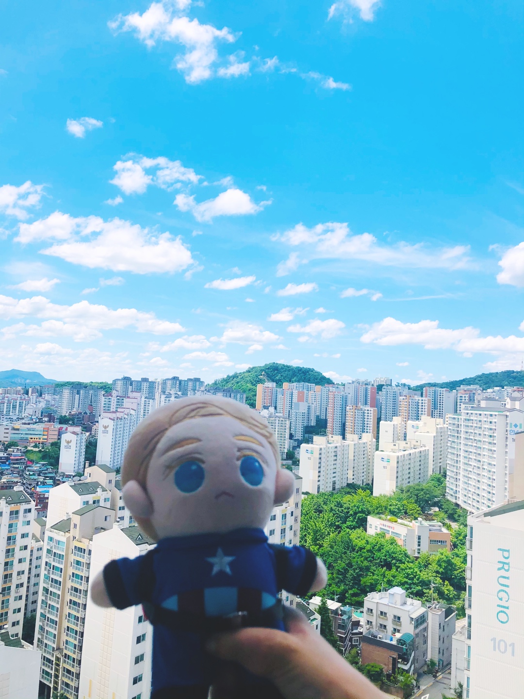 🔵캡이 눈처럼 맑은 하늘🔵
