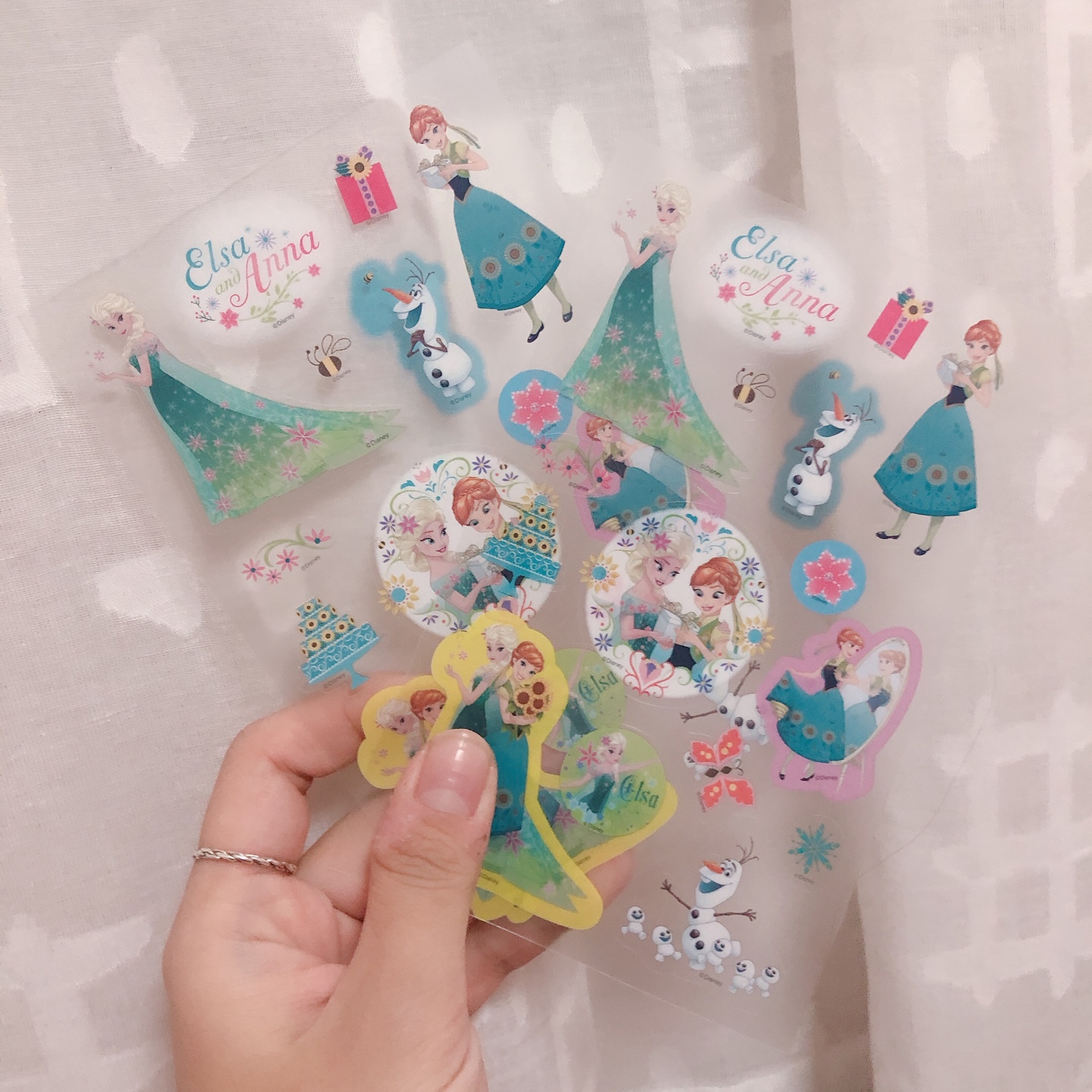 겨울왕국 스티커 당첨❤️