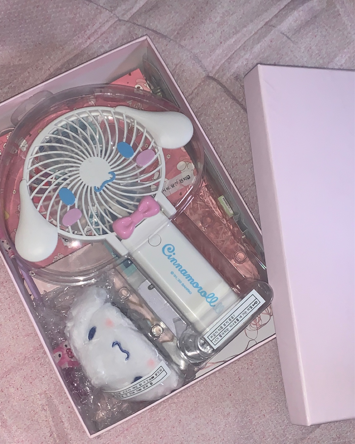 산리오 좋아하는 친구 생일선물 챙겨주기