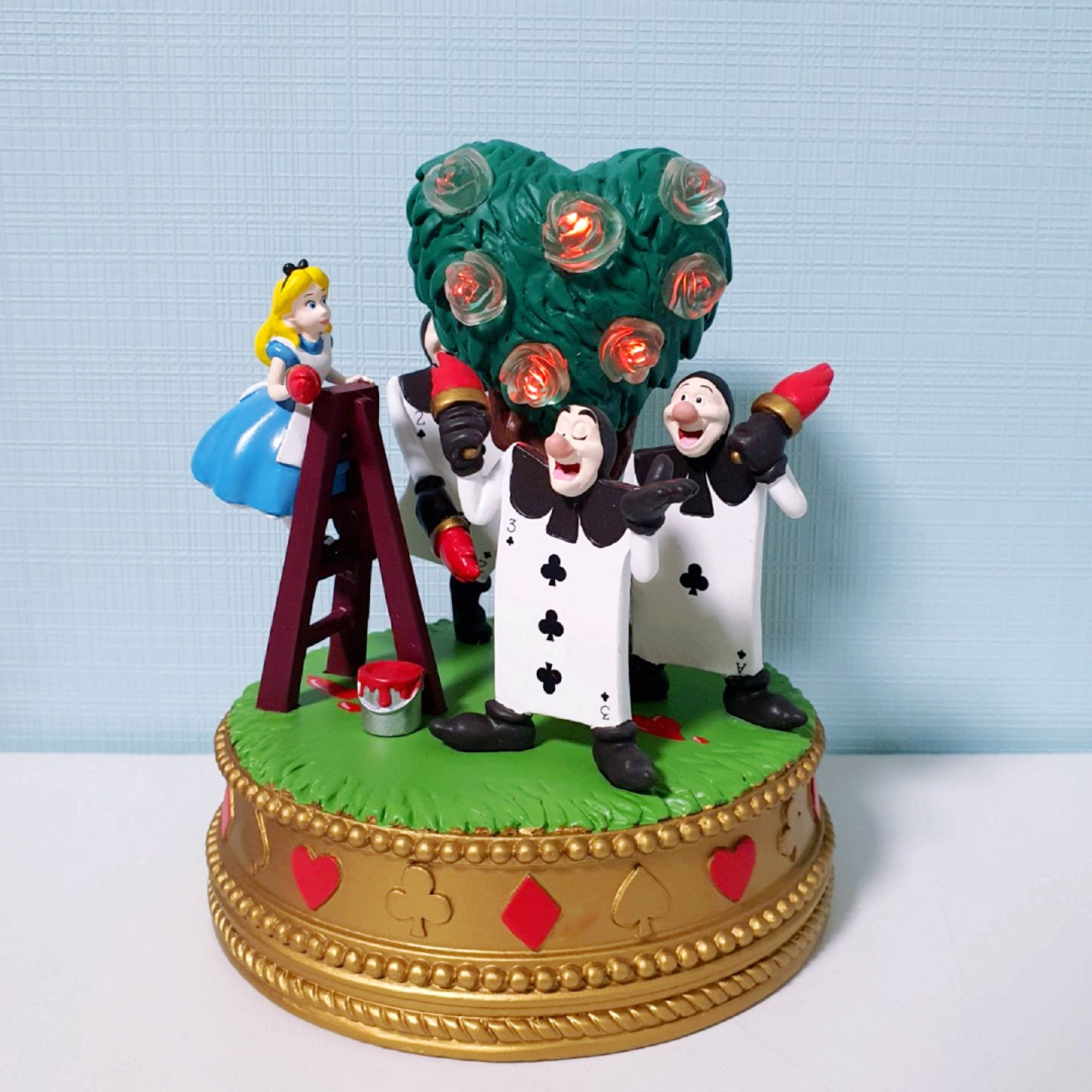 앨리스와 카드병정들♣️♠️♣️♠️