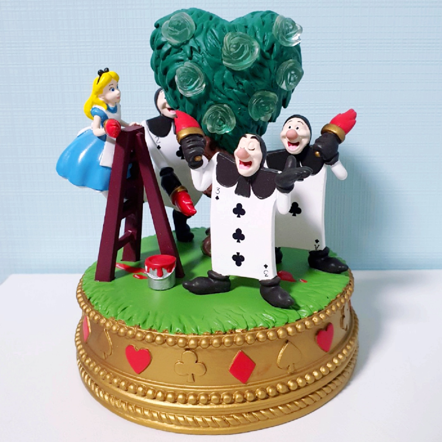앨리스와 카드병정들♣️♠️♣️♠️