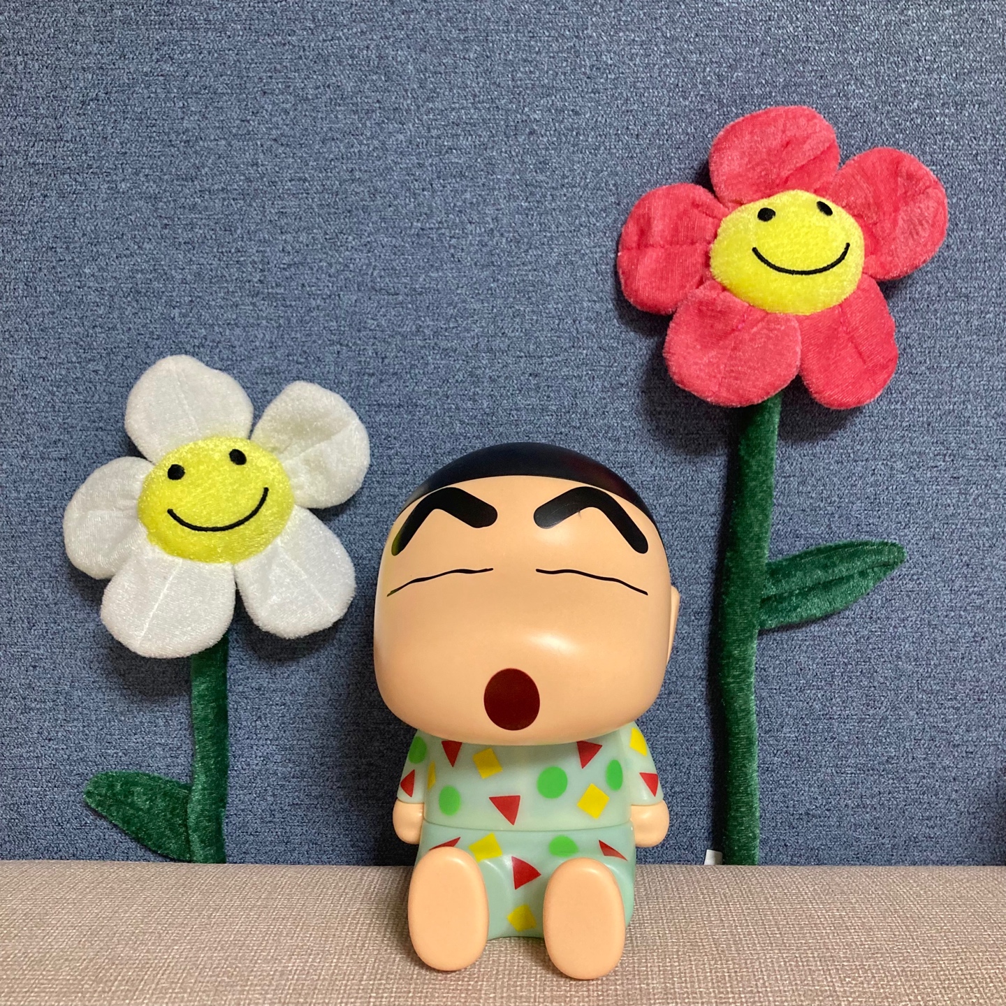 작고 소중한 선물 도착!!!🙊🙊🙊
짱구 무드등