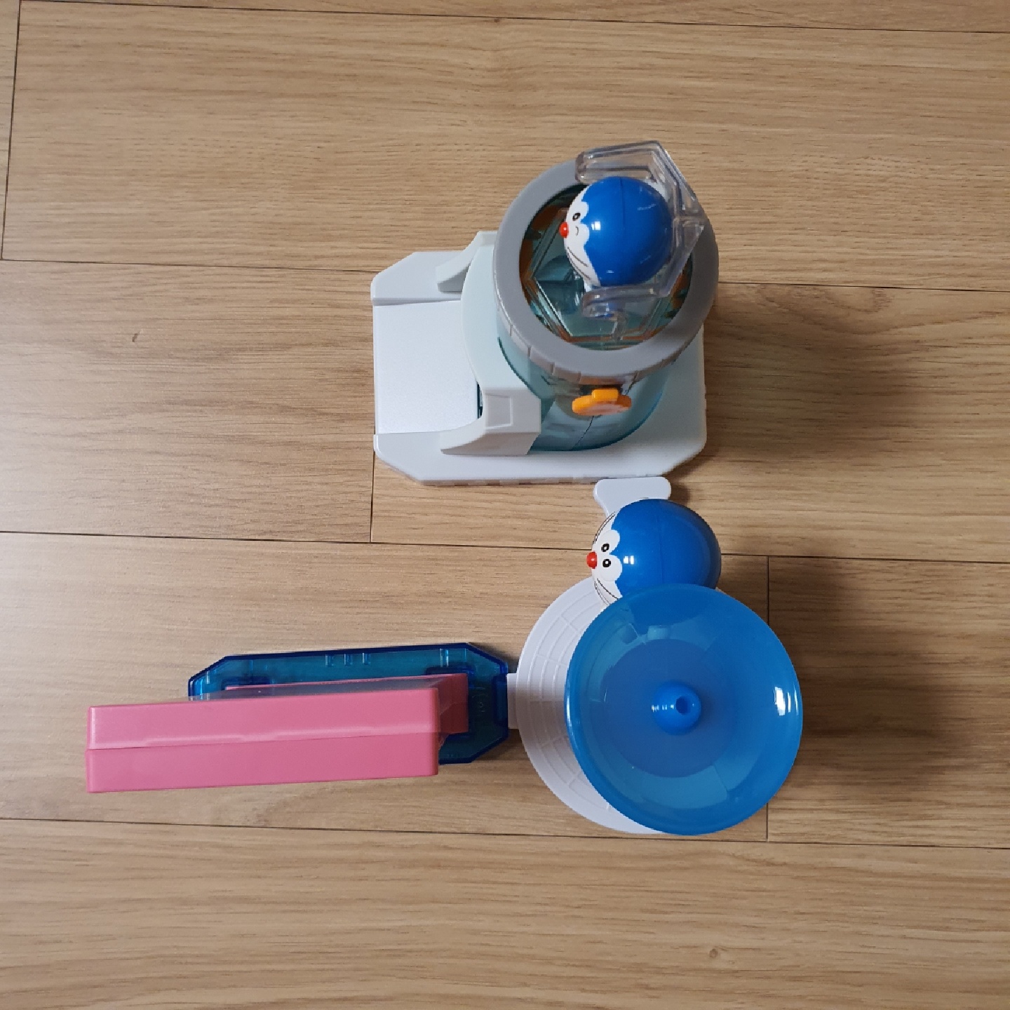 동글동글 도라에몽 기차