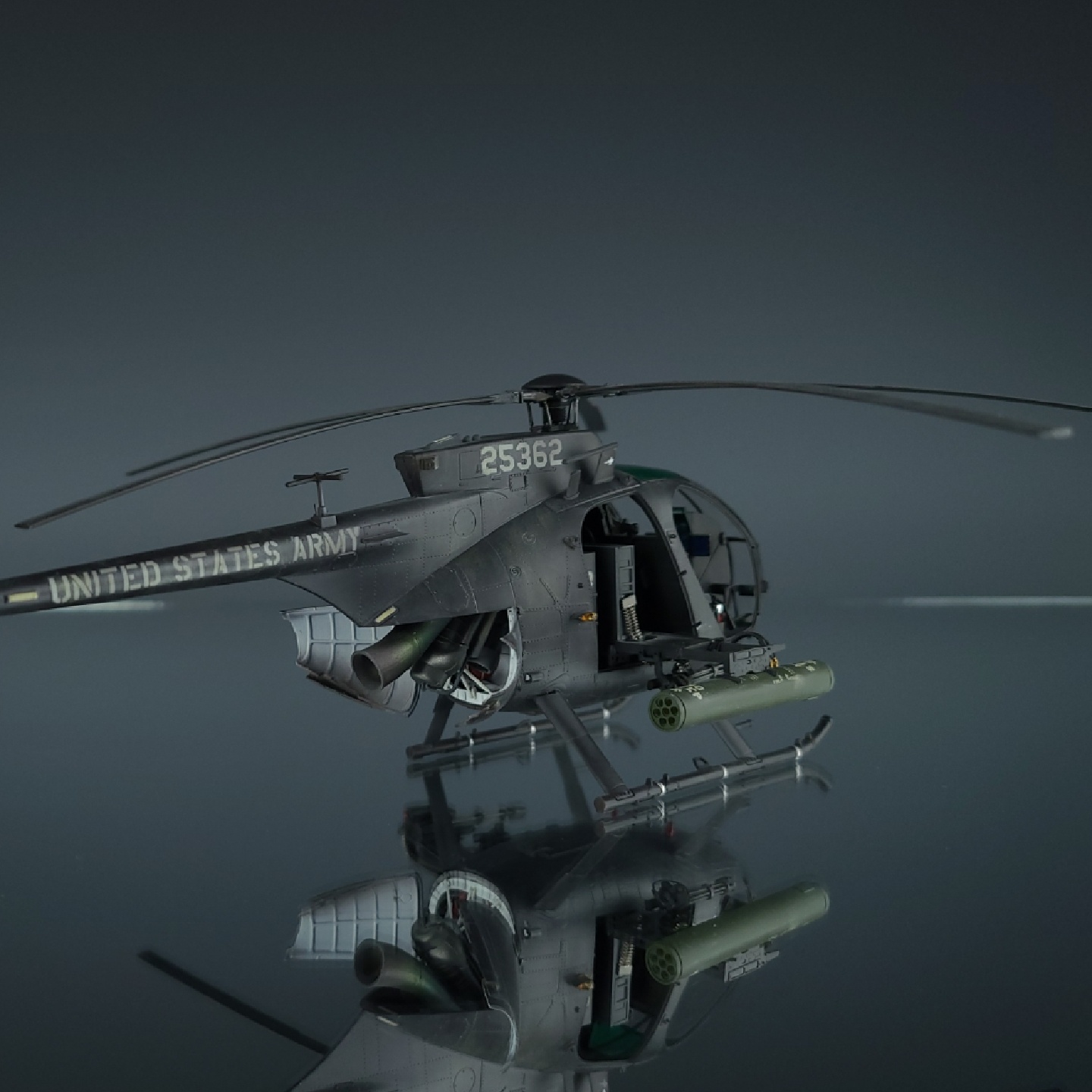 AH-6J 휴즈