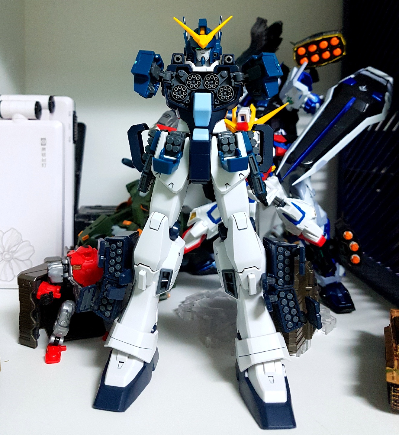 HEAVYARMS CUSTOM EW