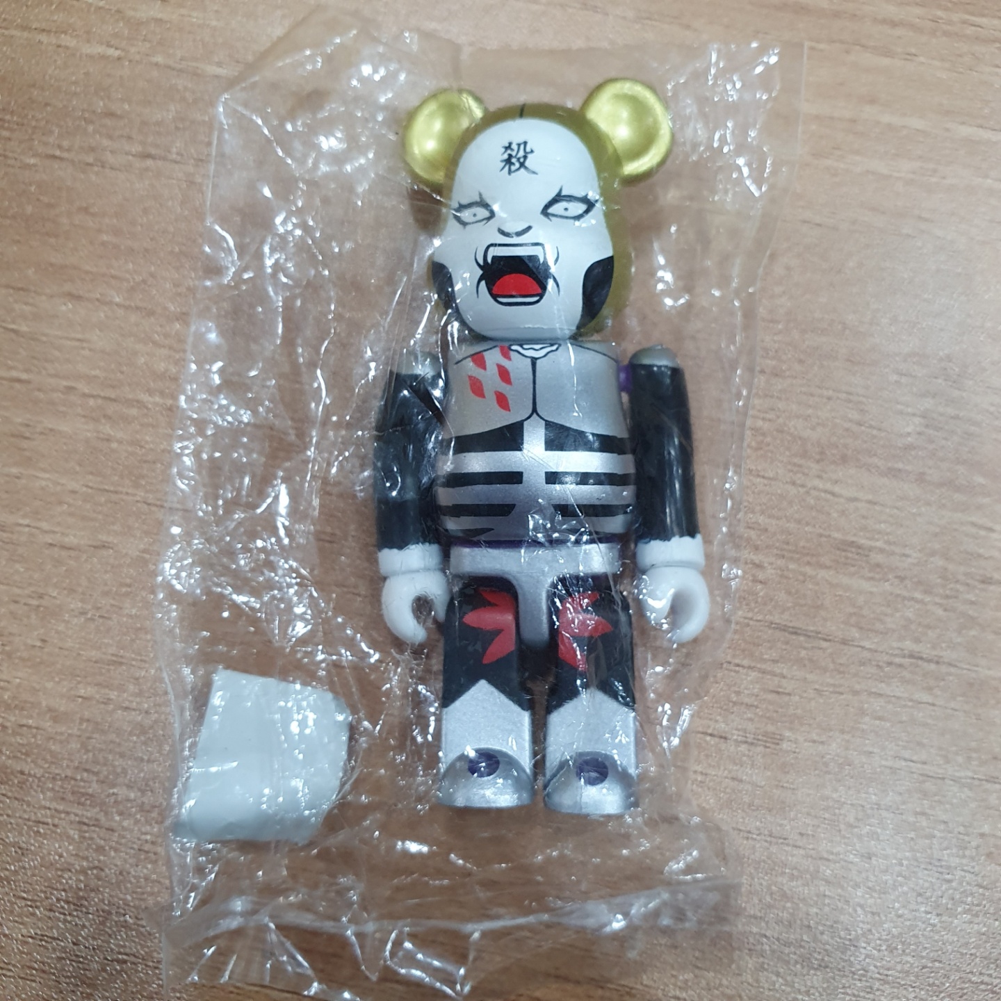 요한 크라우저 2세 베어브릭!!