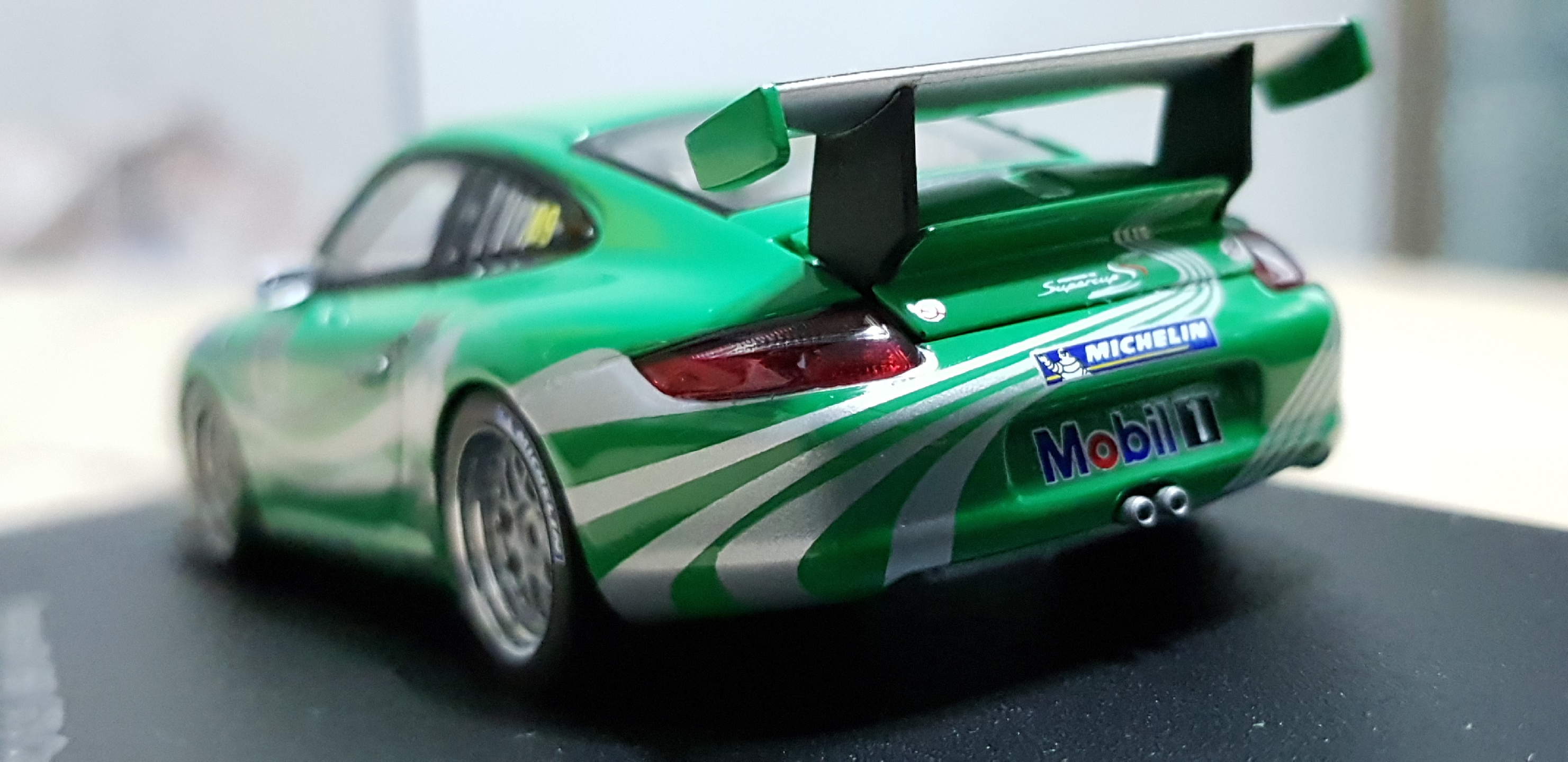 PORSCHE 911 GT3 RS