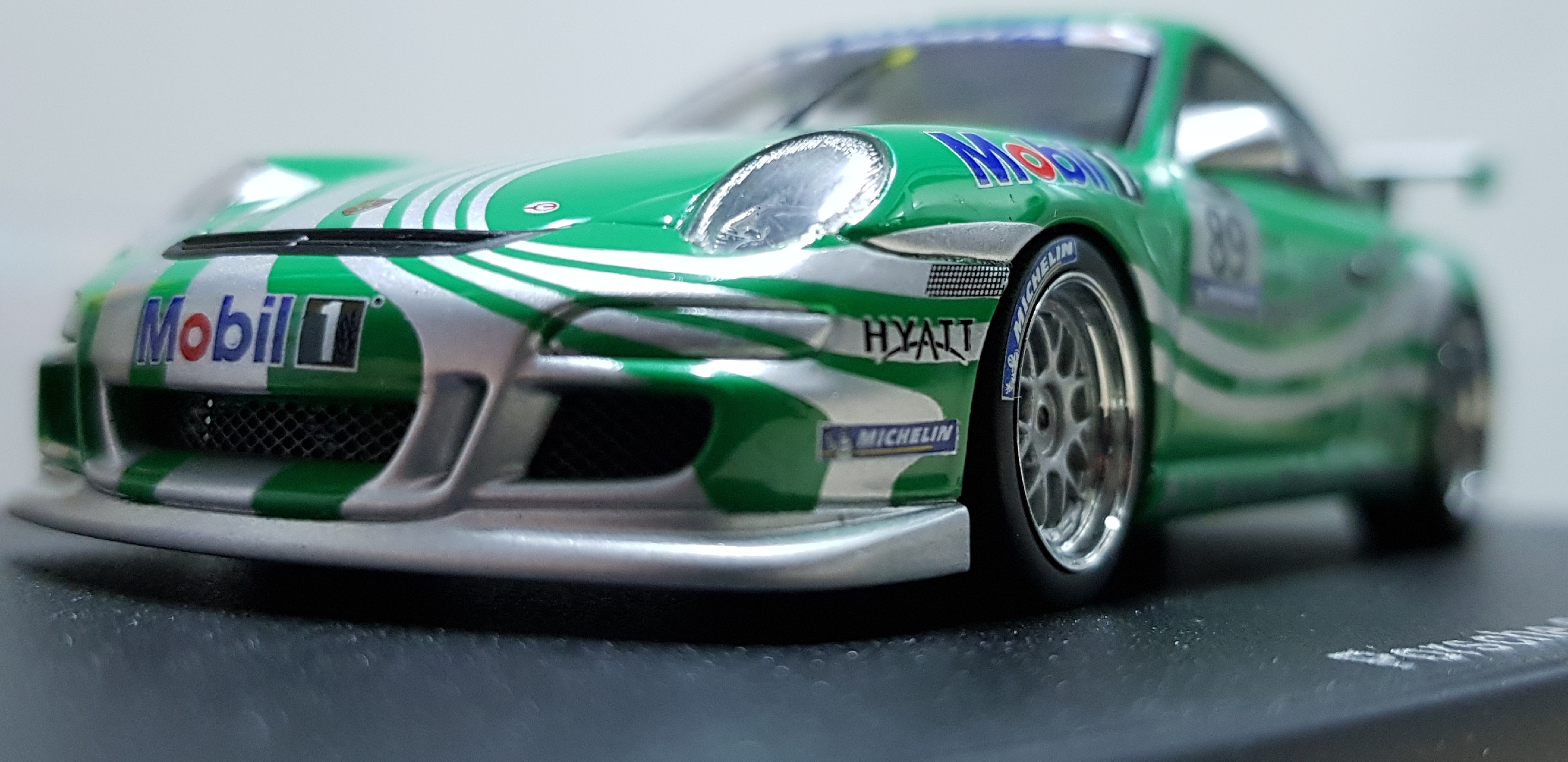 PORSCHE 911 GT3 RS
