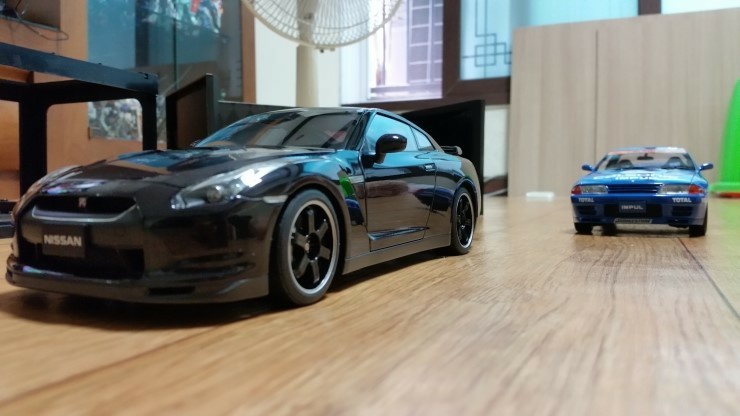 GT-R vs GT-R