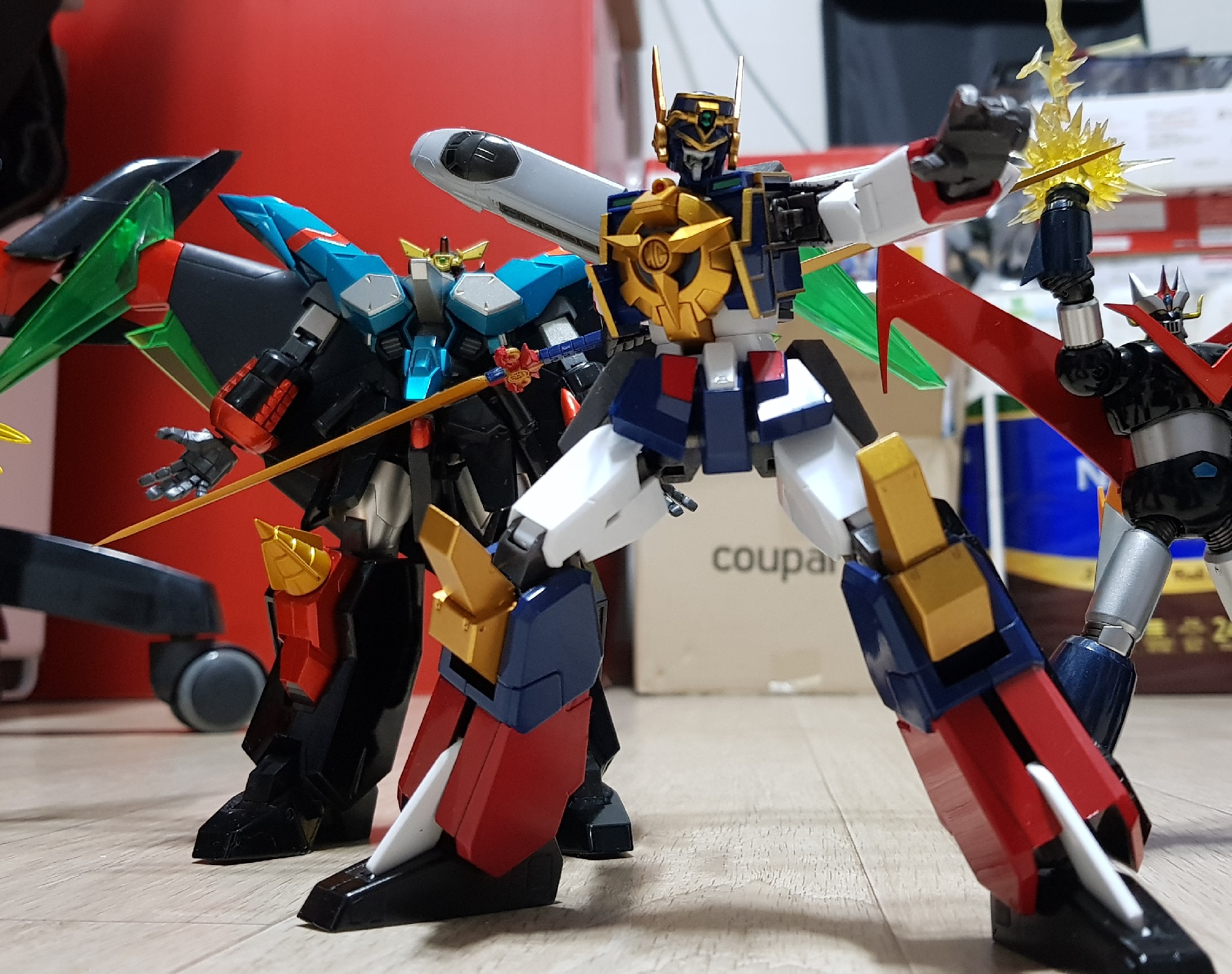 SUPER ROBOT