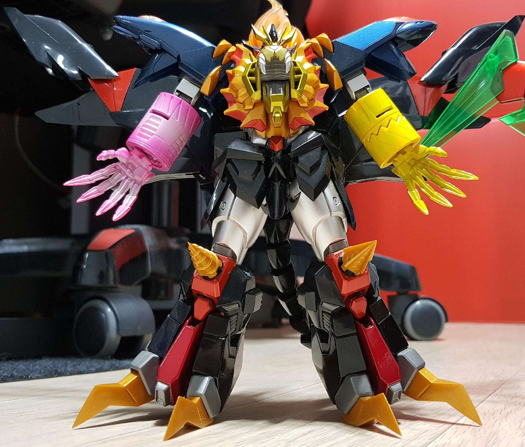 SUPER ROBOT