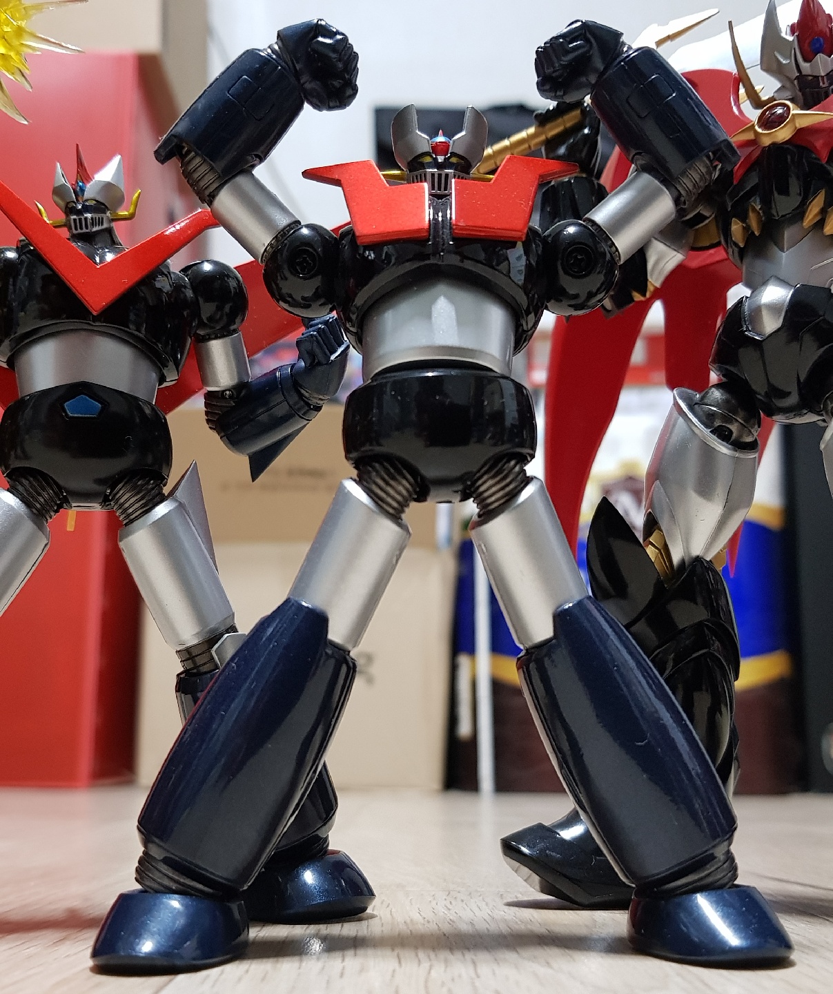 SUPER ROBOT