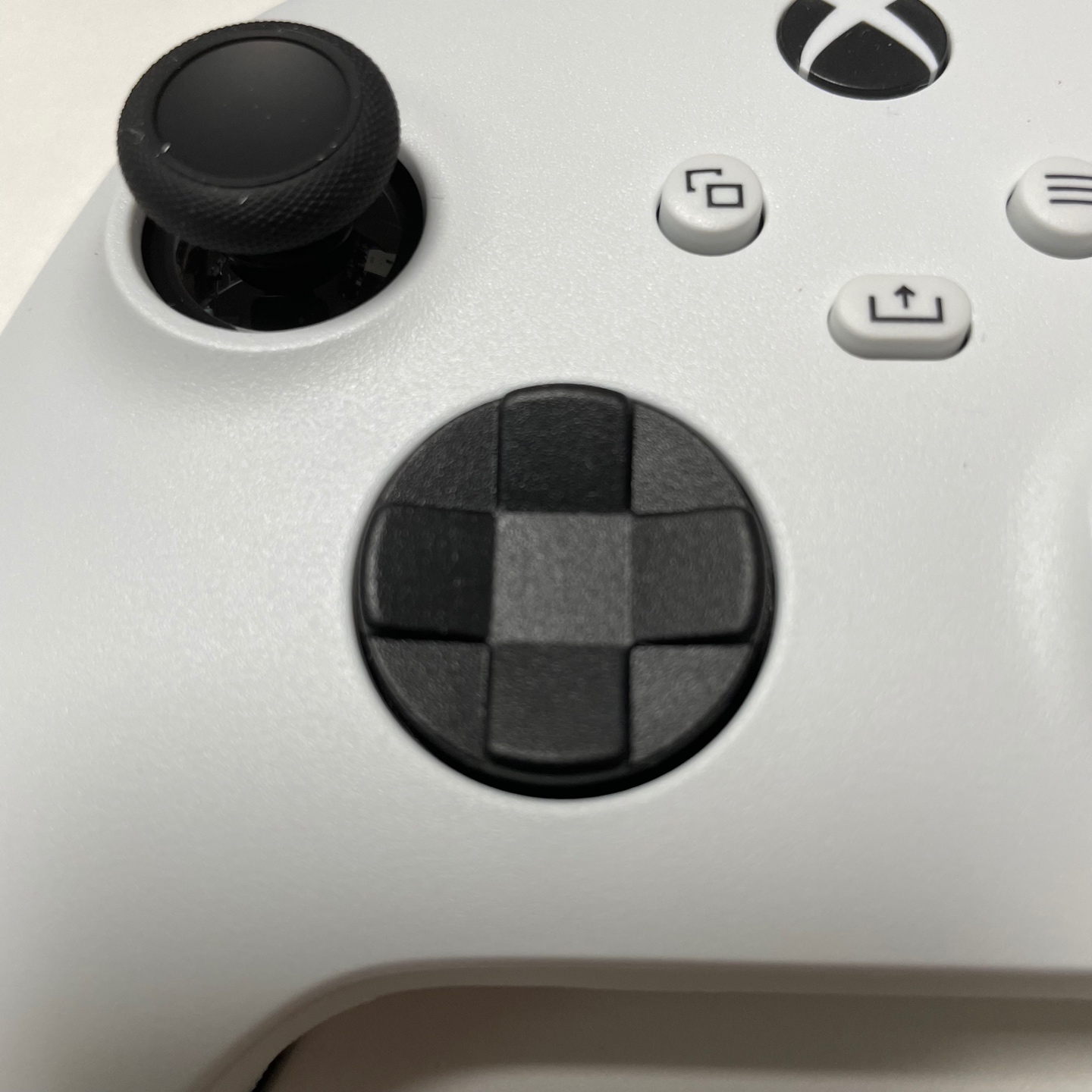 xbox 컨트롤러 4세대 - 로봇 화이트