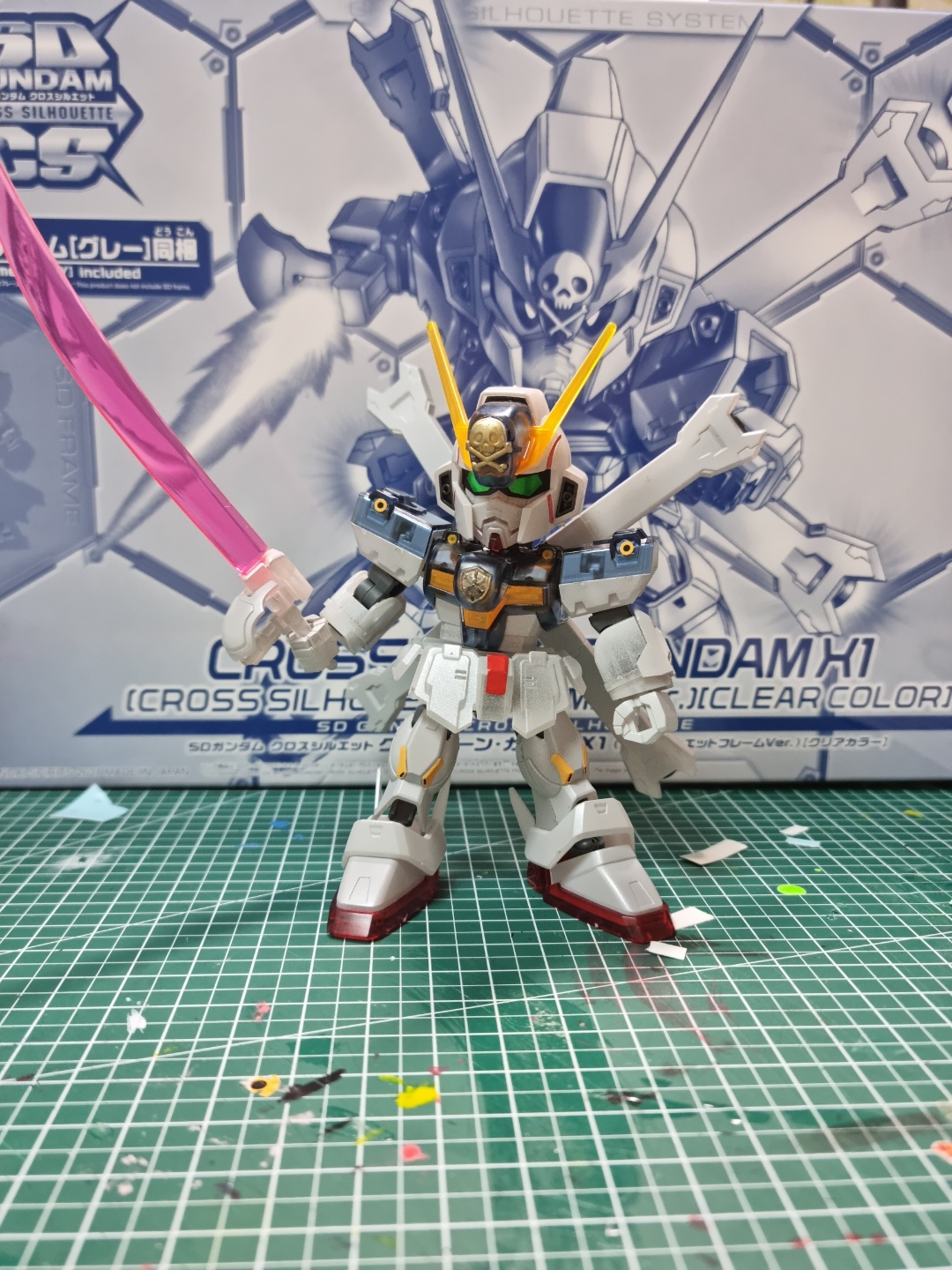 클럽G SD 크로스본 건담(클리어ver.)