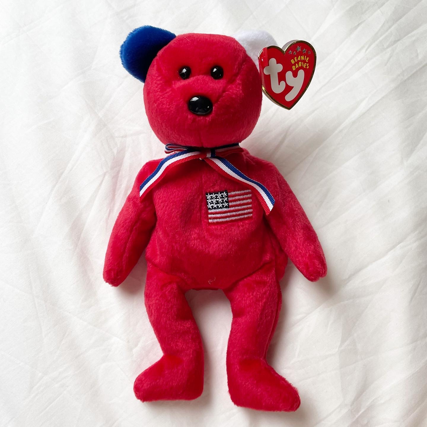 πTY America Red