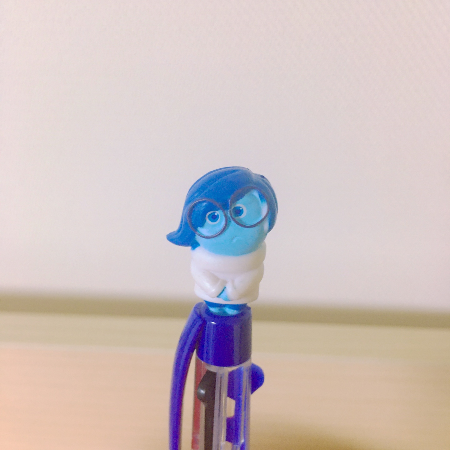 슬픔이 볼펜