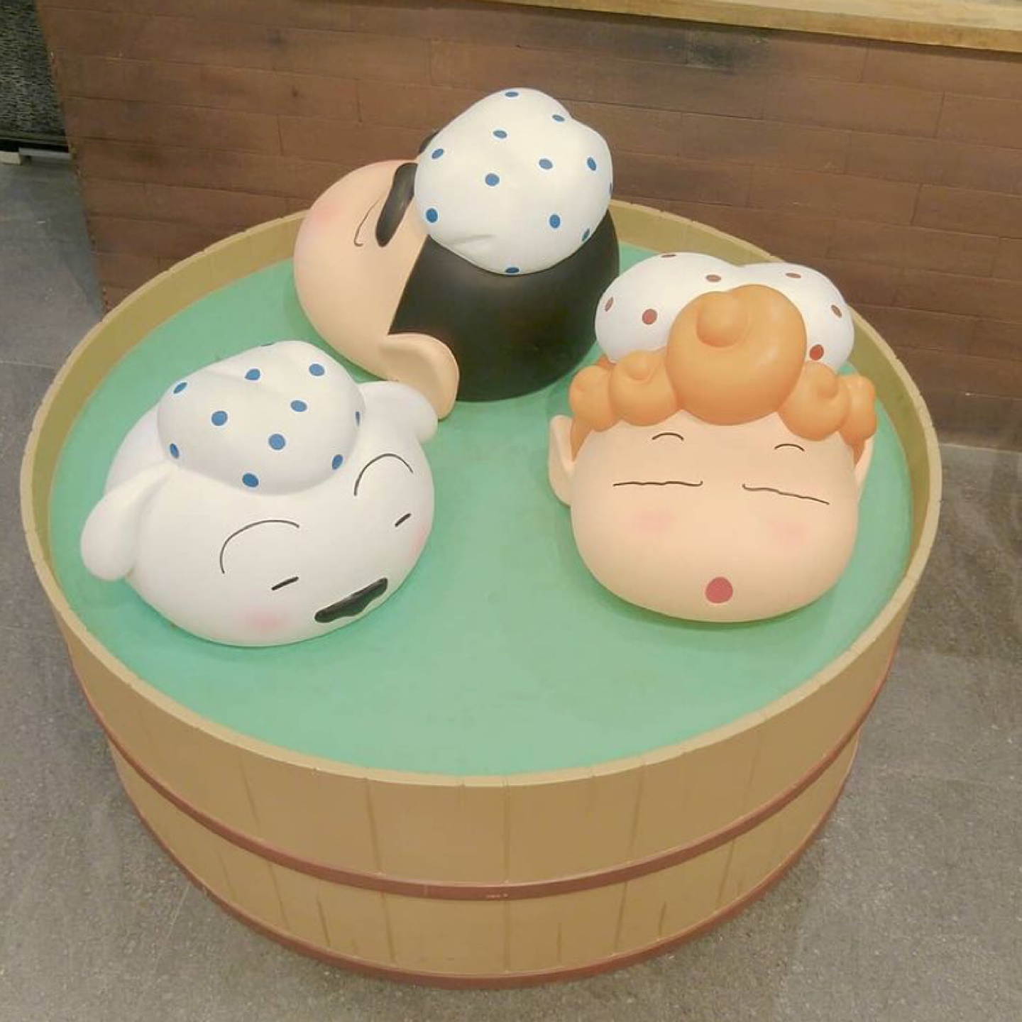 용산 짱구 스토어