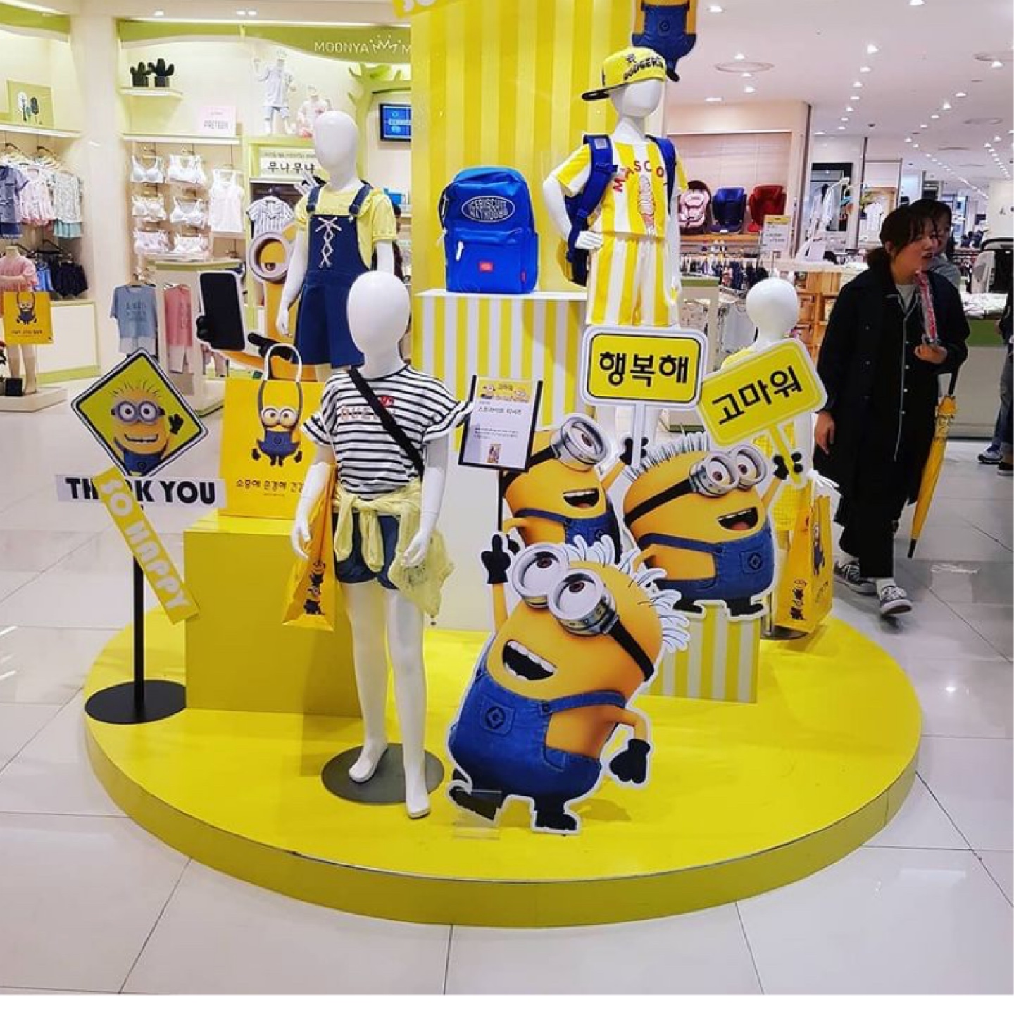 미니언즈 백화점 팝업 스토어