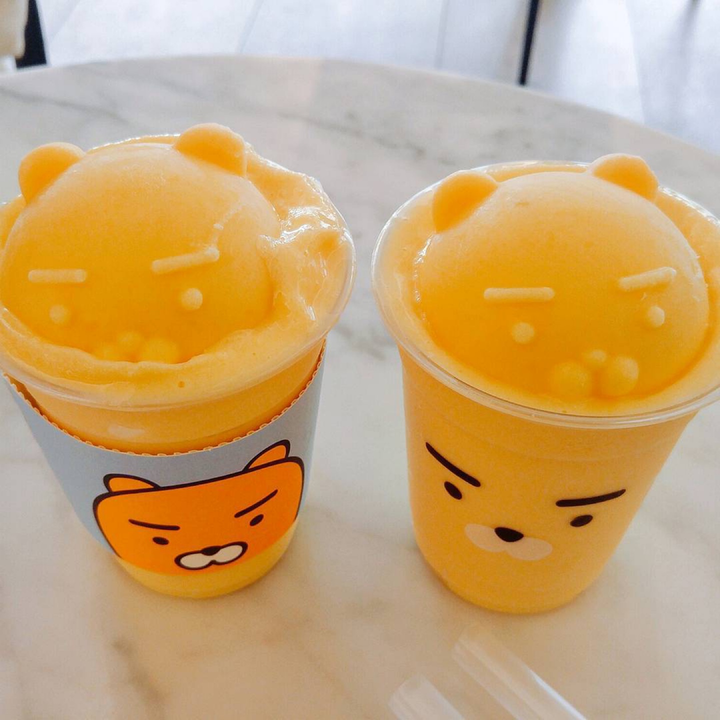 카카오프렌즈 카페 / 식품