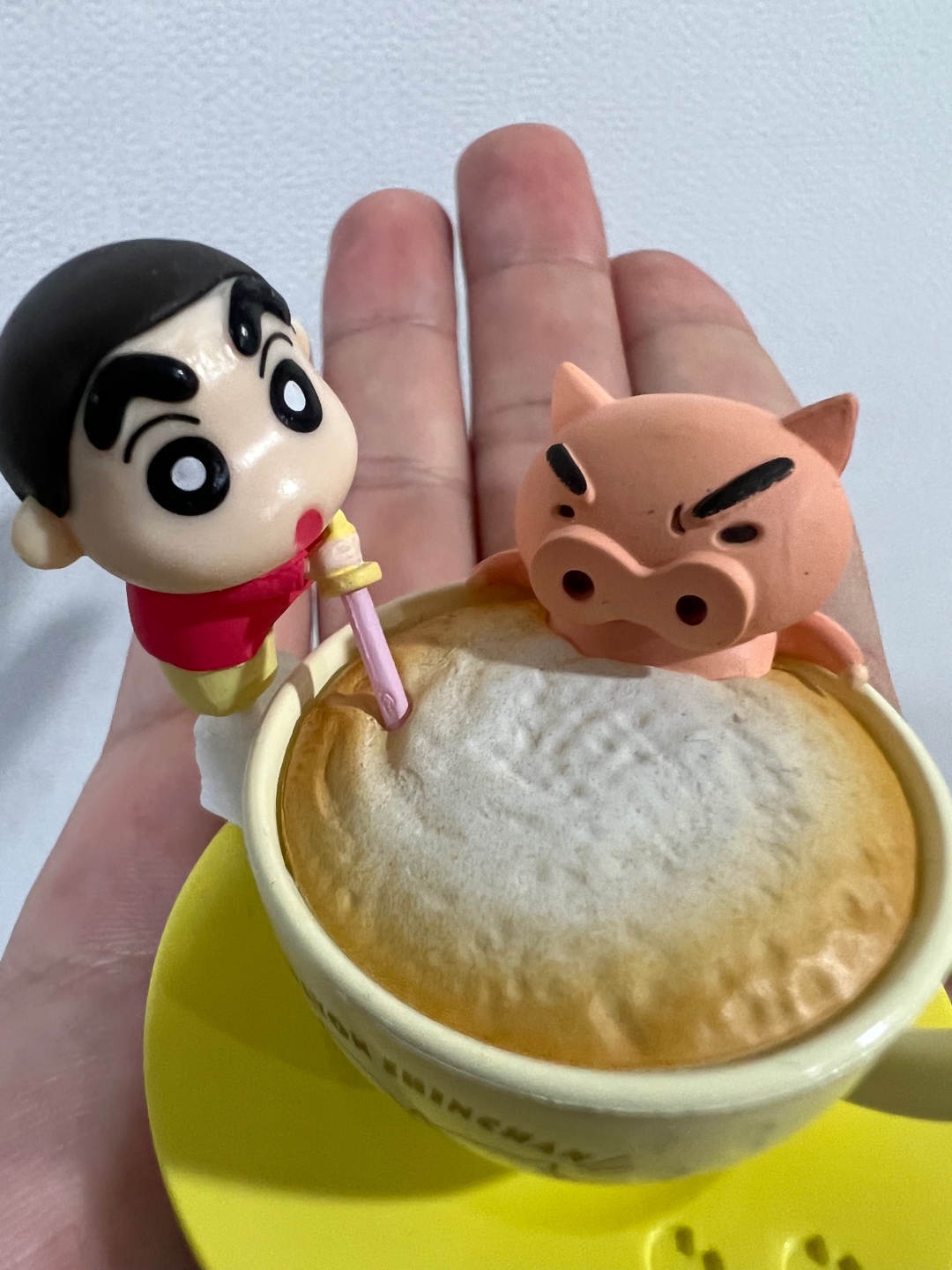 짱구 리멘트 피규어 - 부리부리와 라떼 🤪