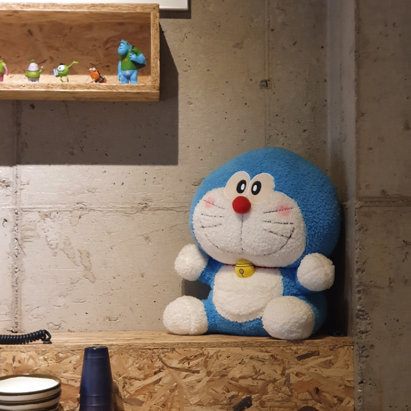 도라도라