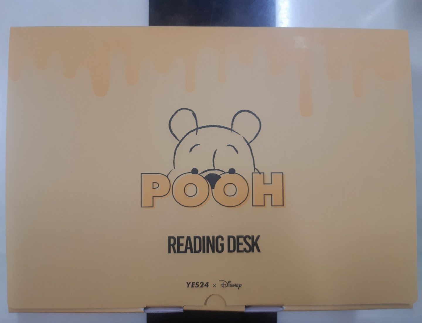 Yes24 × winnie the pooh 독서대
