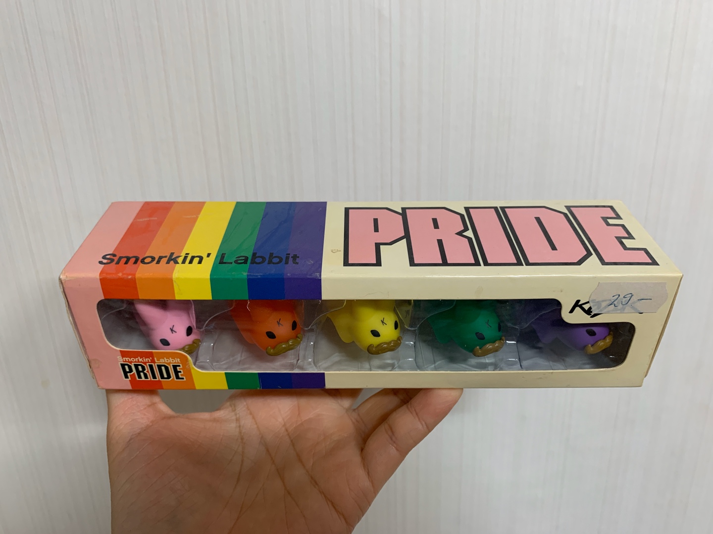 Smorkin’ Labbit Pride ver. 
