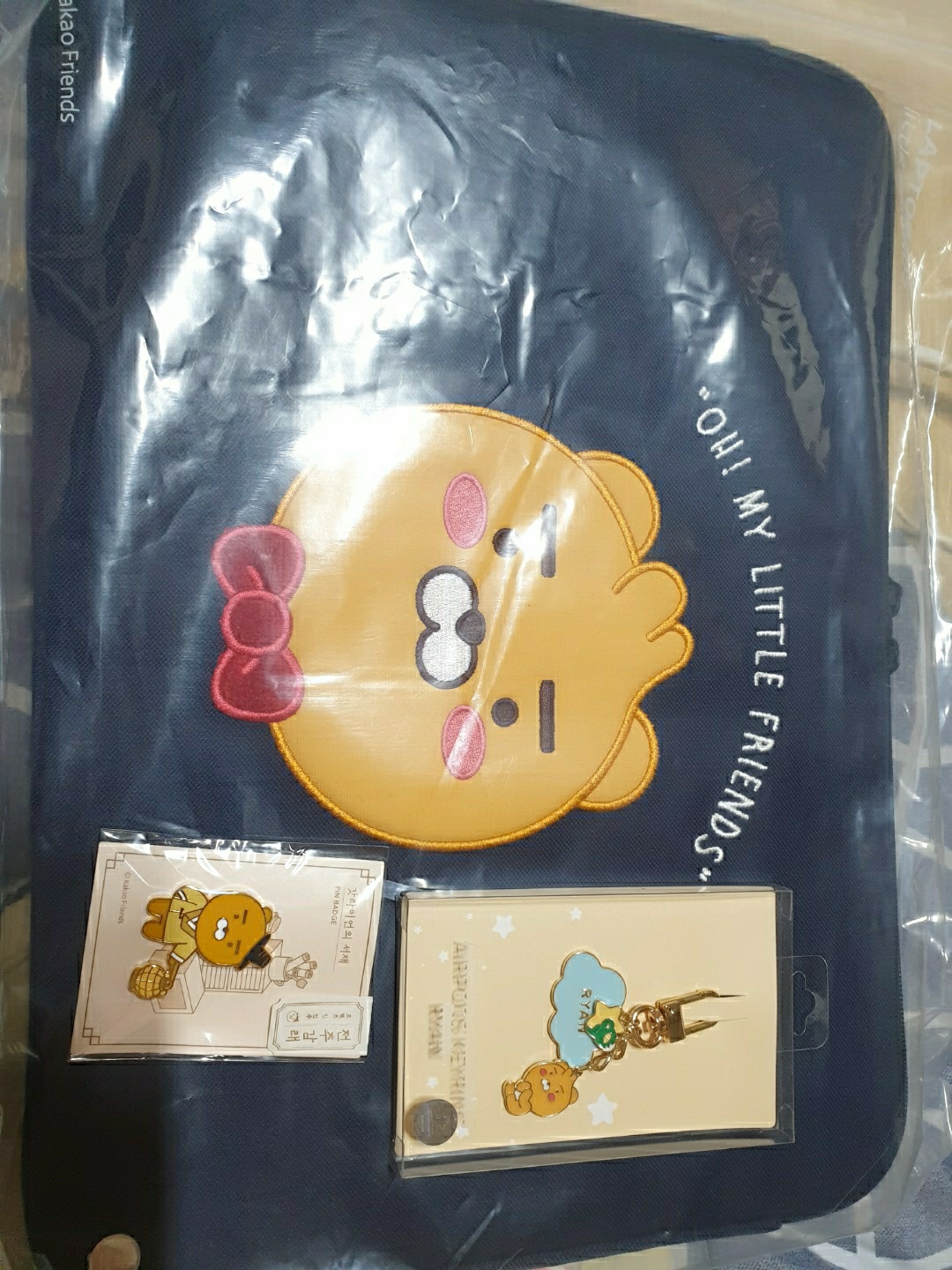 저의 신상 케이스!!