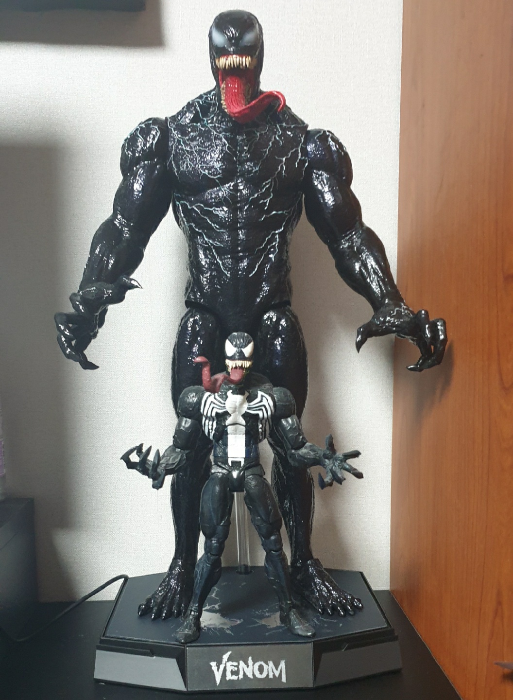 VENOM
