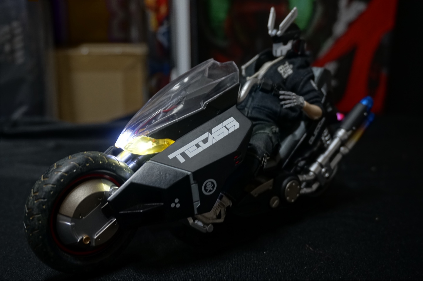 Devil Toys x Quiccs Bulletpunk Universe TEQ63 Deluxe Version