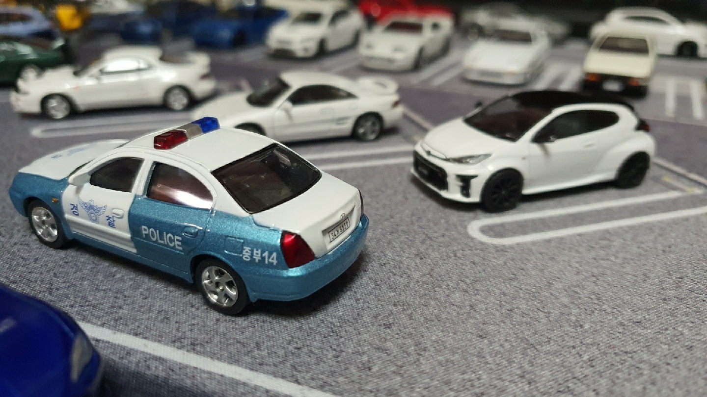 COPS, COPS! COPS!