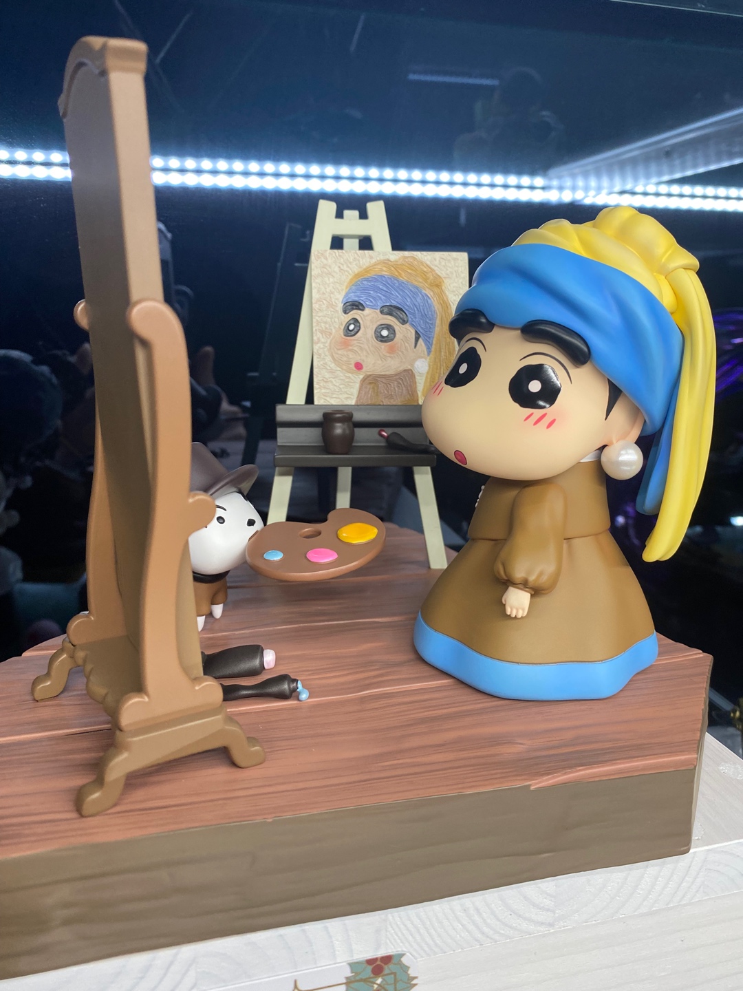 진주귀걸이를 한 짱구