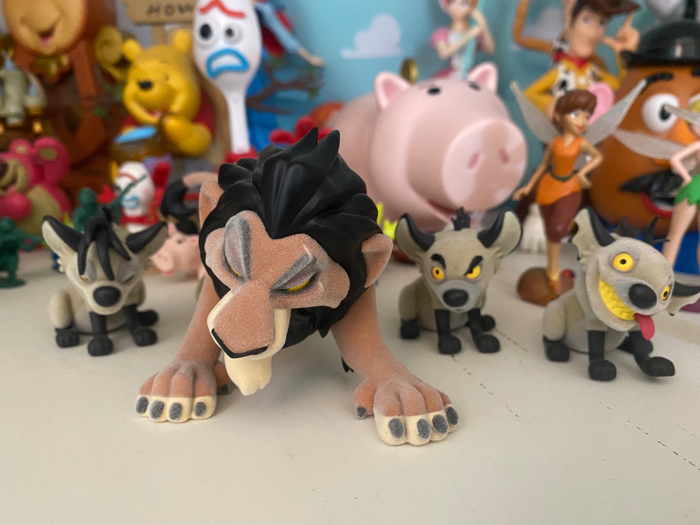 스카와 하이에나들🦁