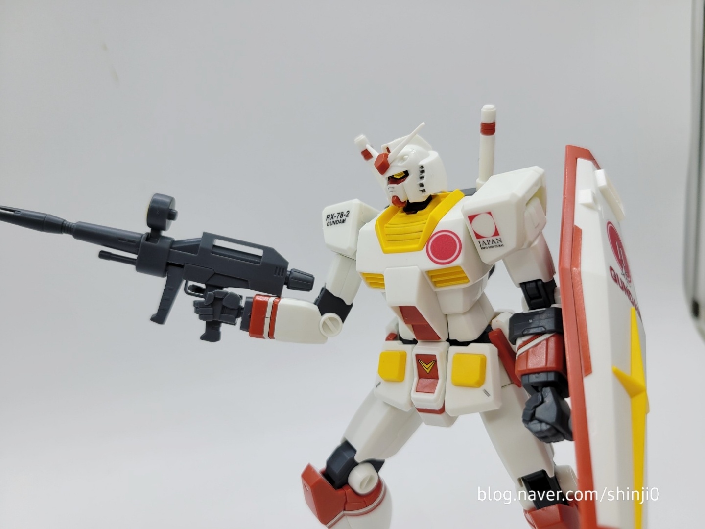 HG 퍼스트건담 (두바이 박람회ver)