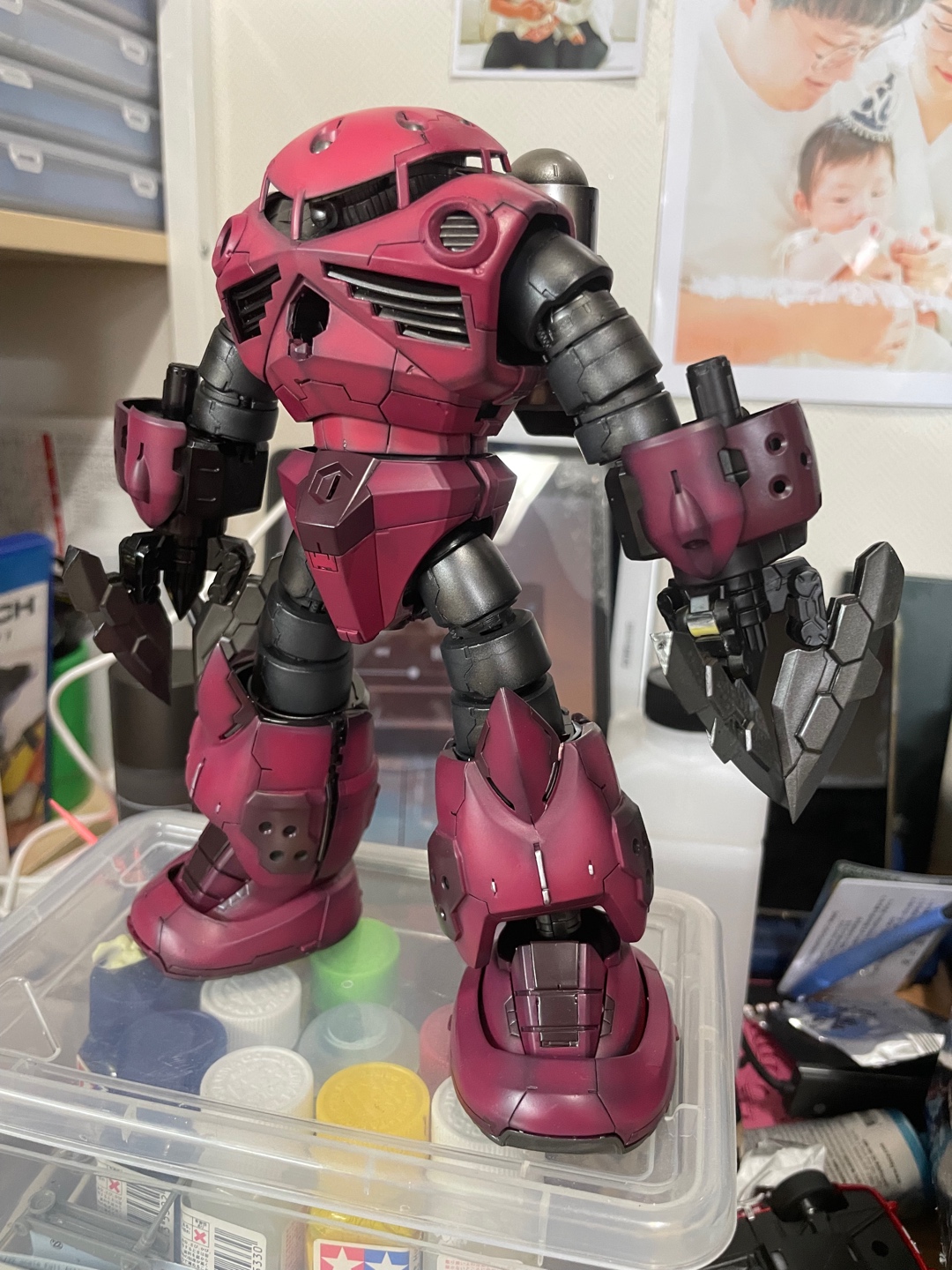 레진 MG Z'gok