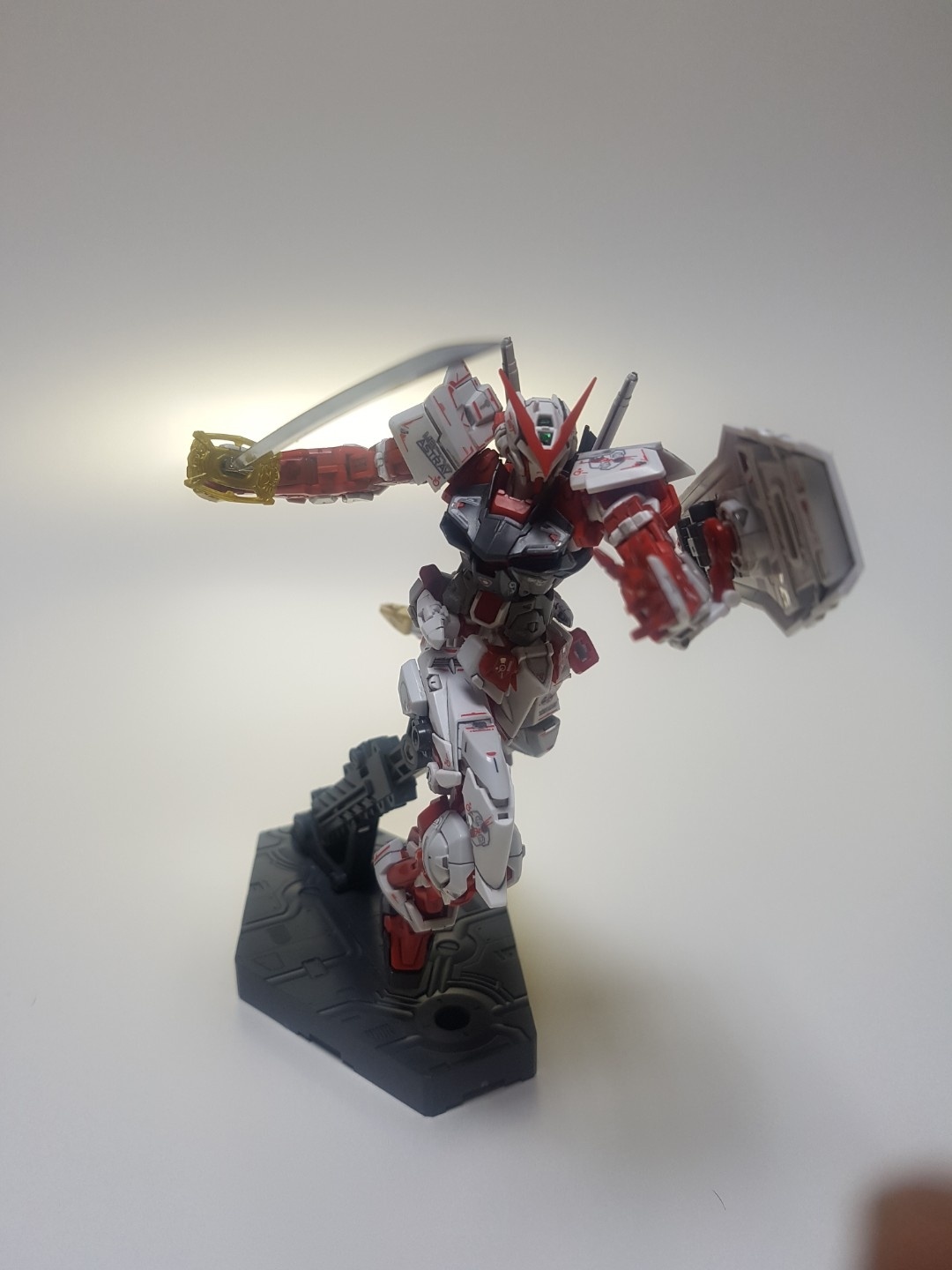 rg astray red frame