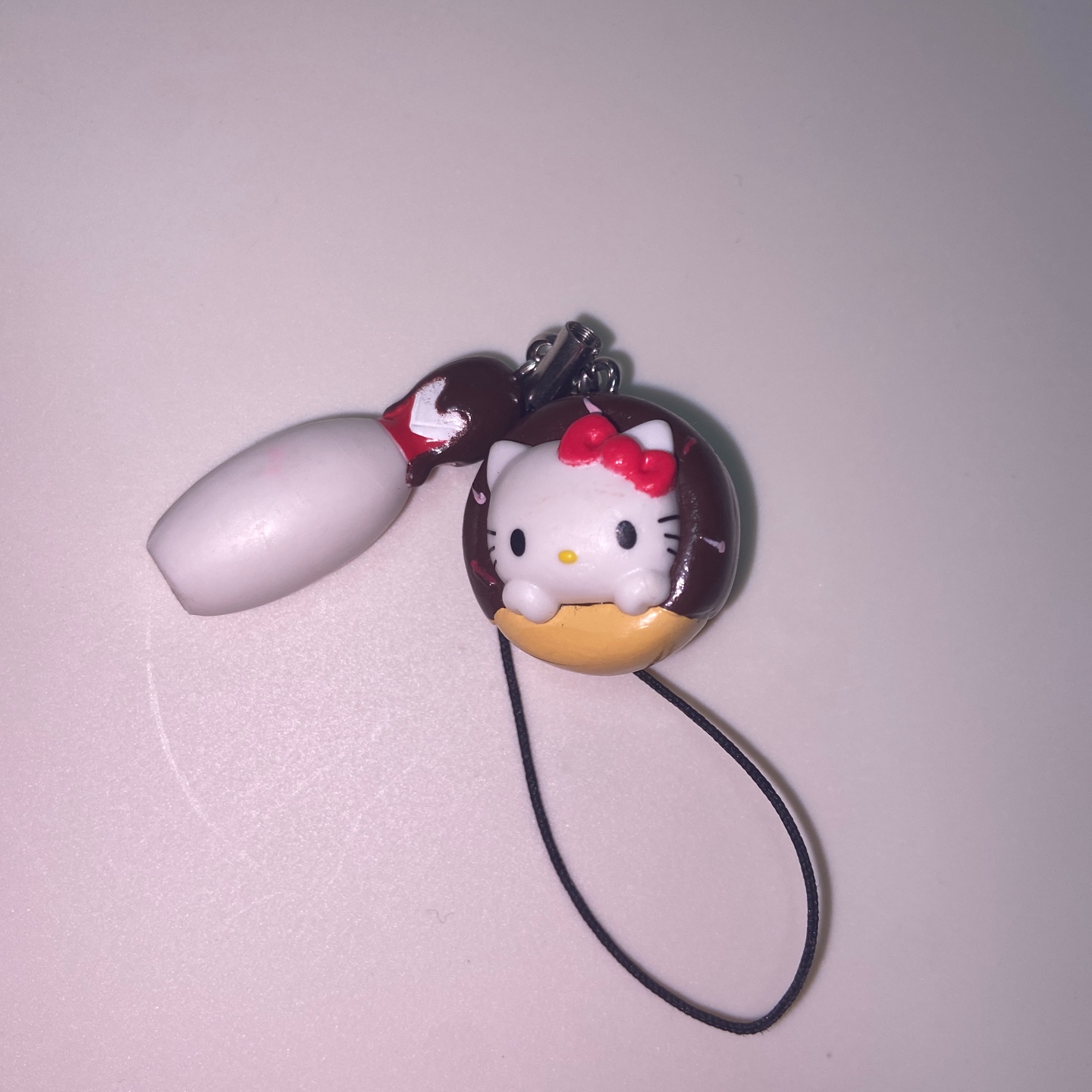 도넛 라운드원 키티스트랩